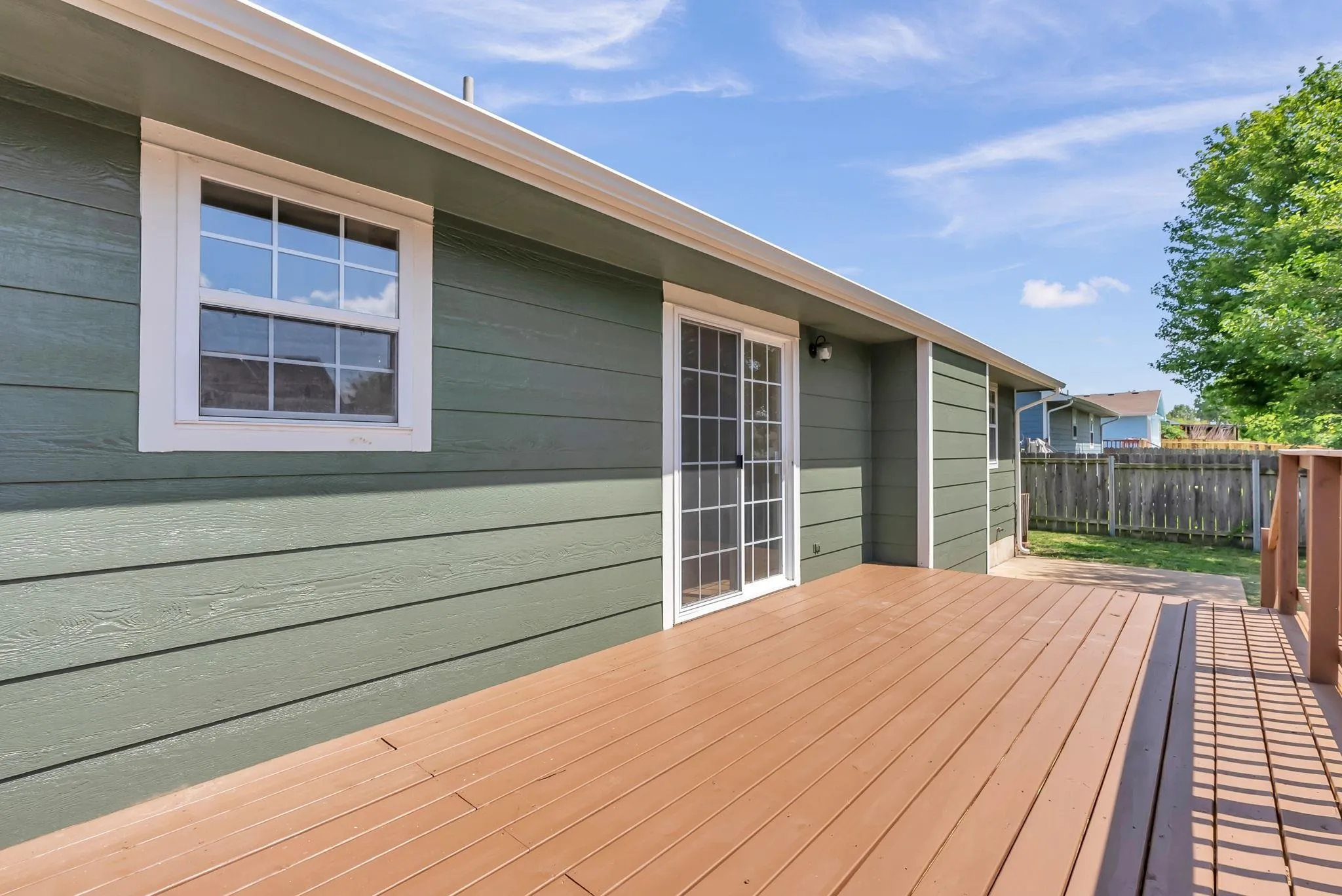 Wichita, Kansas 67207, United States, 4 Bedrooms Bedrooms, ,3 BathroomsBathrooms,Residential,Active,165393