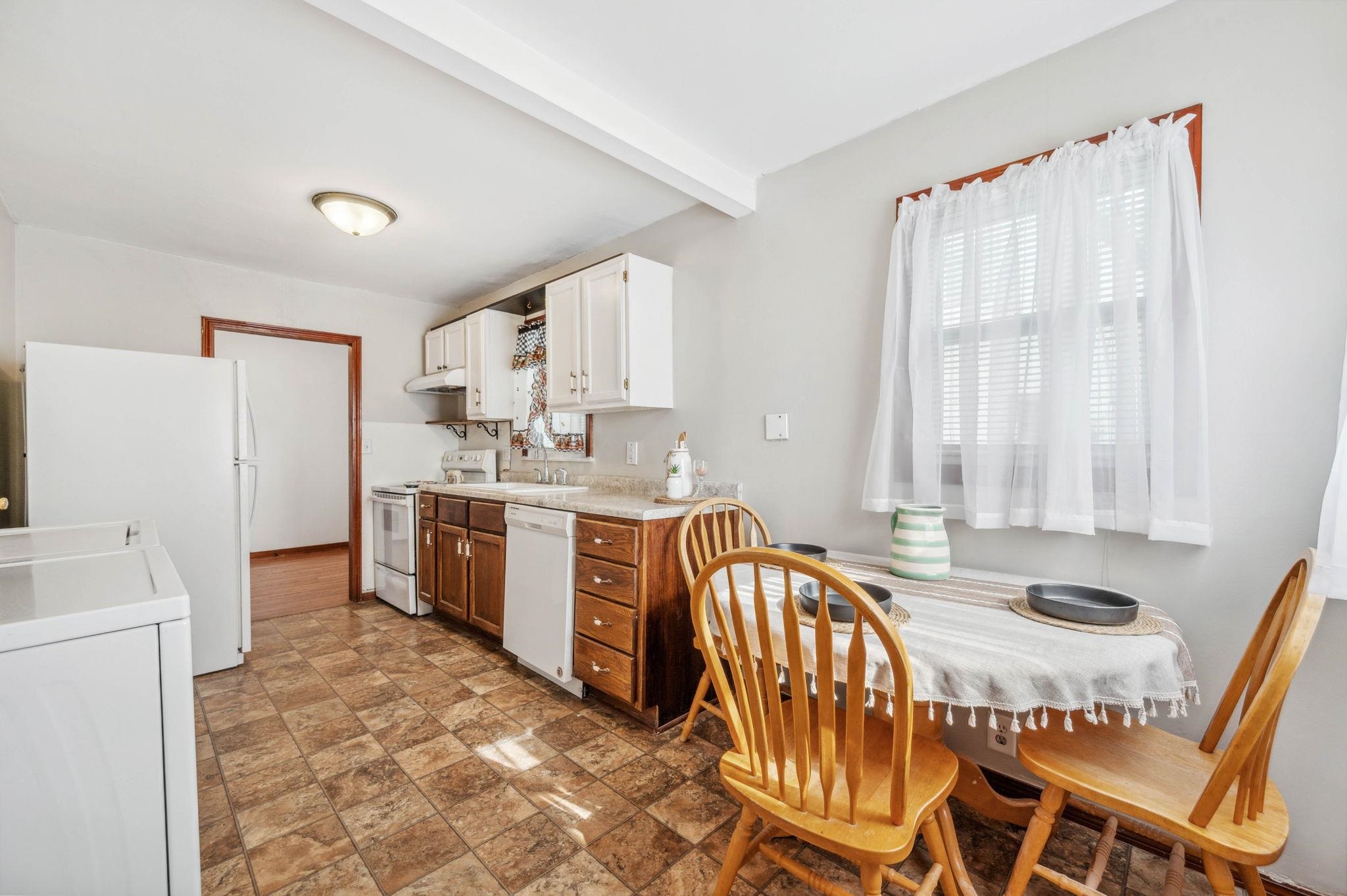 404 N Franklin Ave, Sedgwick, Kansas image 14