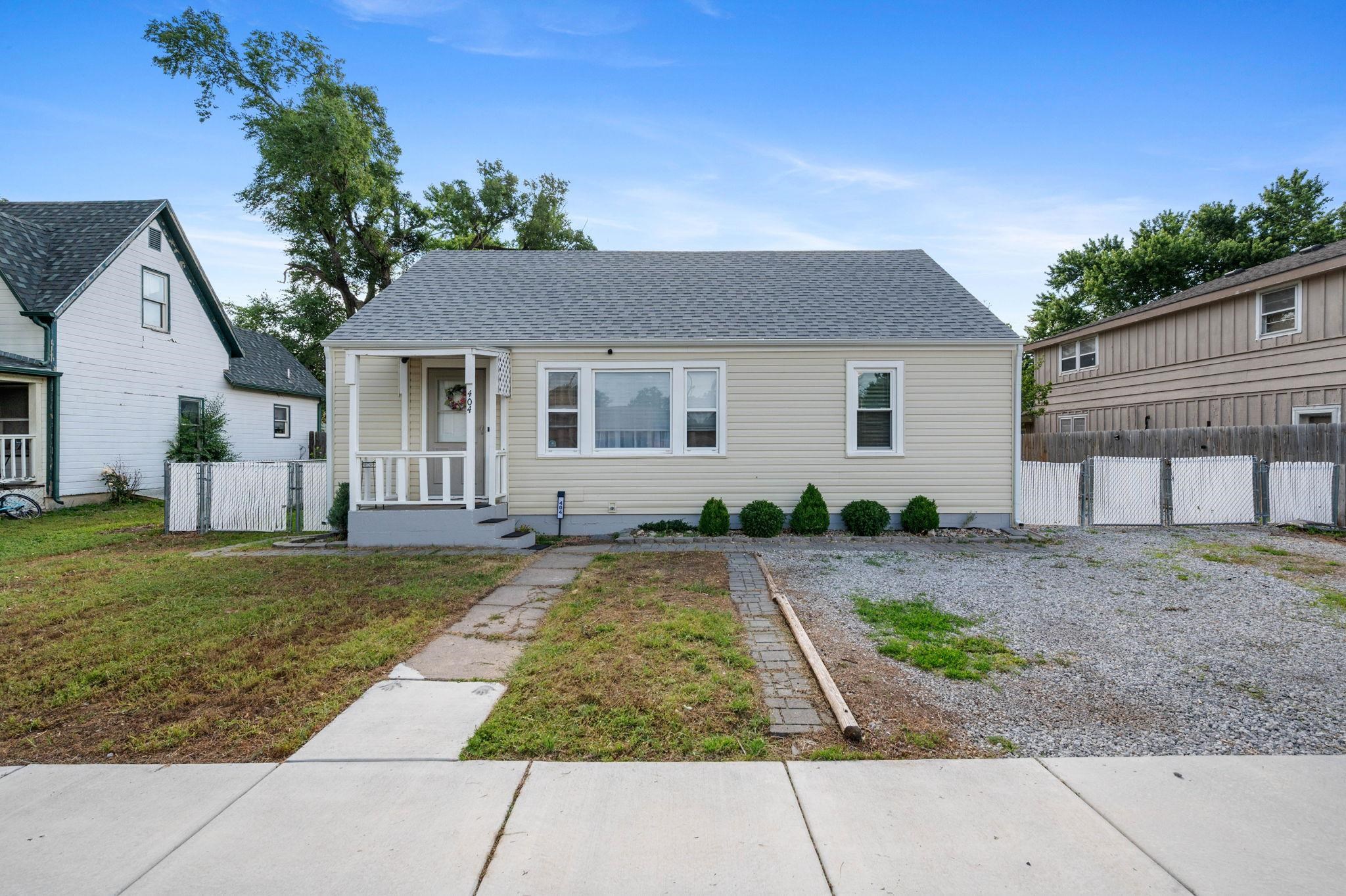 404 N Franklin Ave, Sedgwick, Kansas image 2