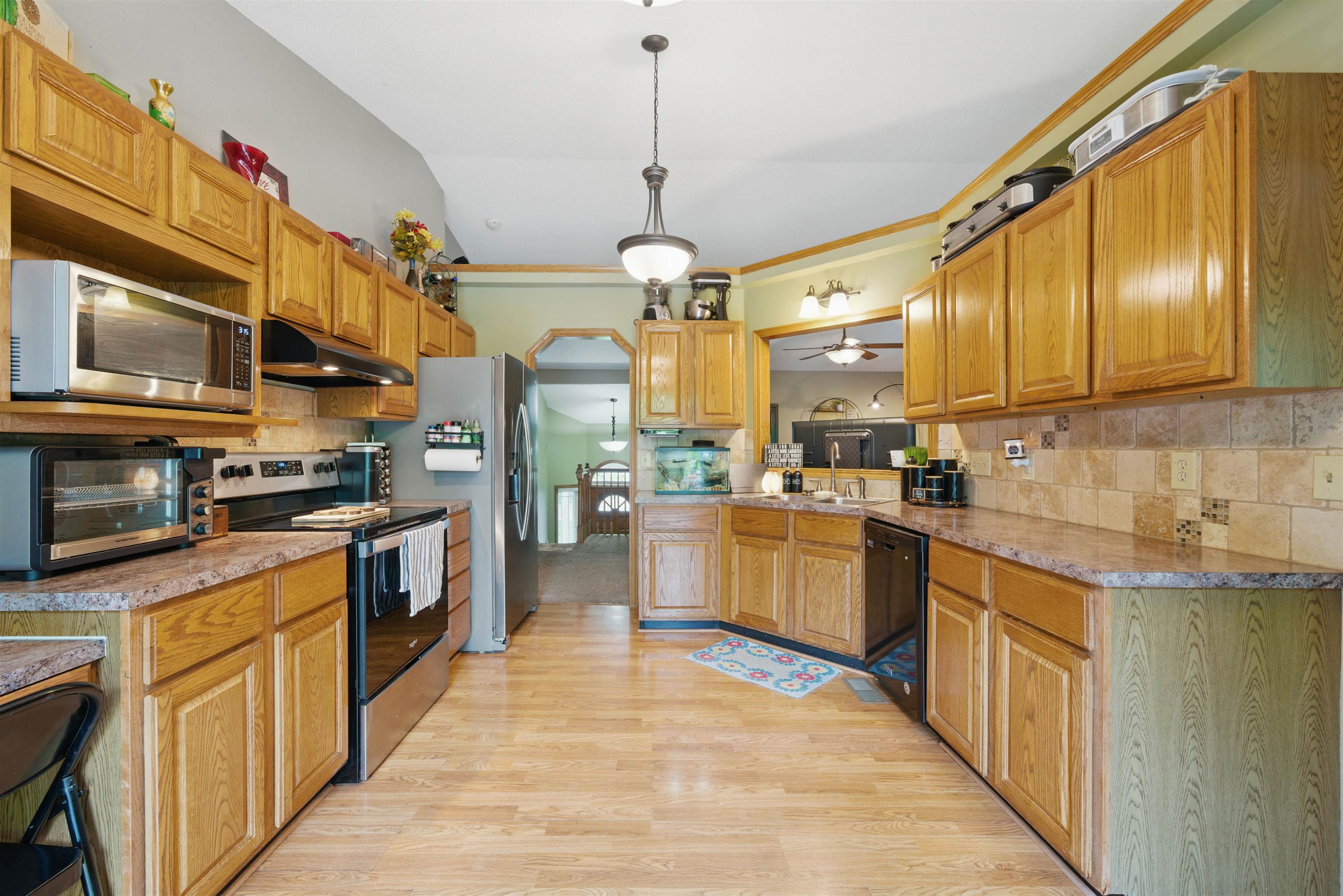 12013 Meribeau Ct, Wichita, Kansas image 10