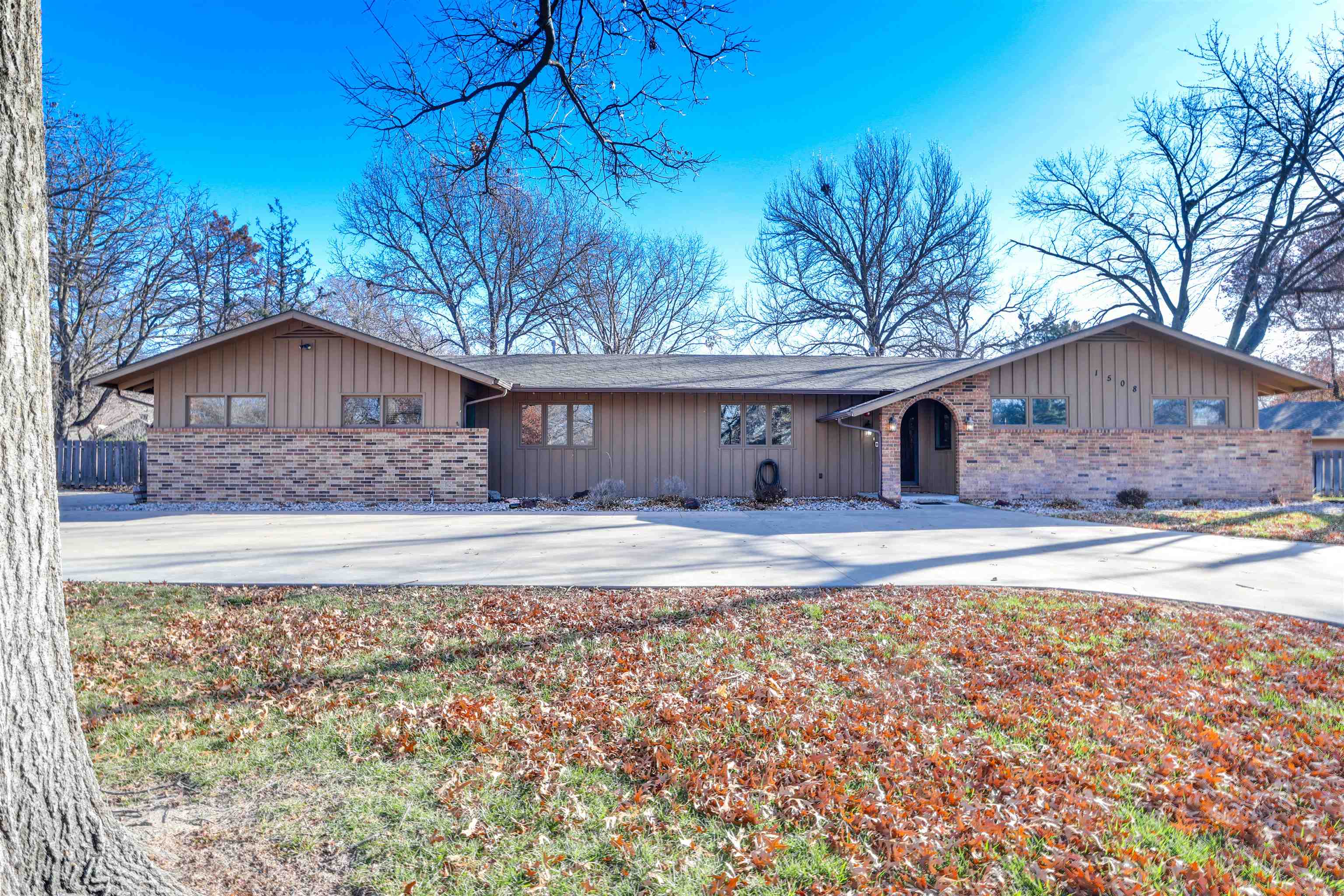 1508 Terrace Dr, Newton, Kansas image 1