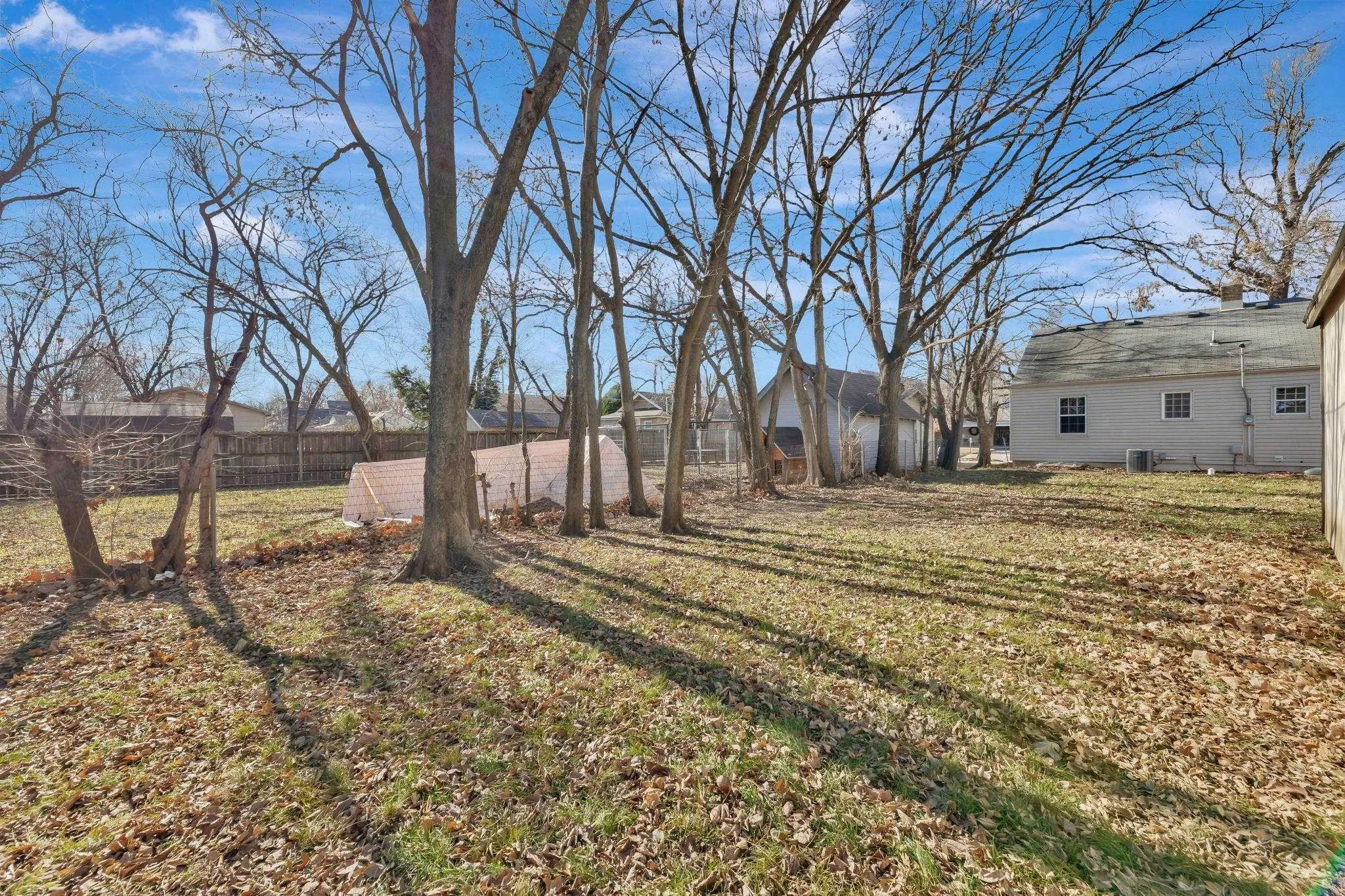 Wichita, Kansas 67211, United States, 3 Bedrooms Bedrooms, ,2 BathroomsBathrooms,Residential,Active,254854