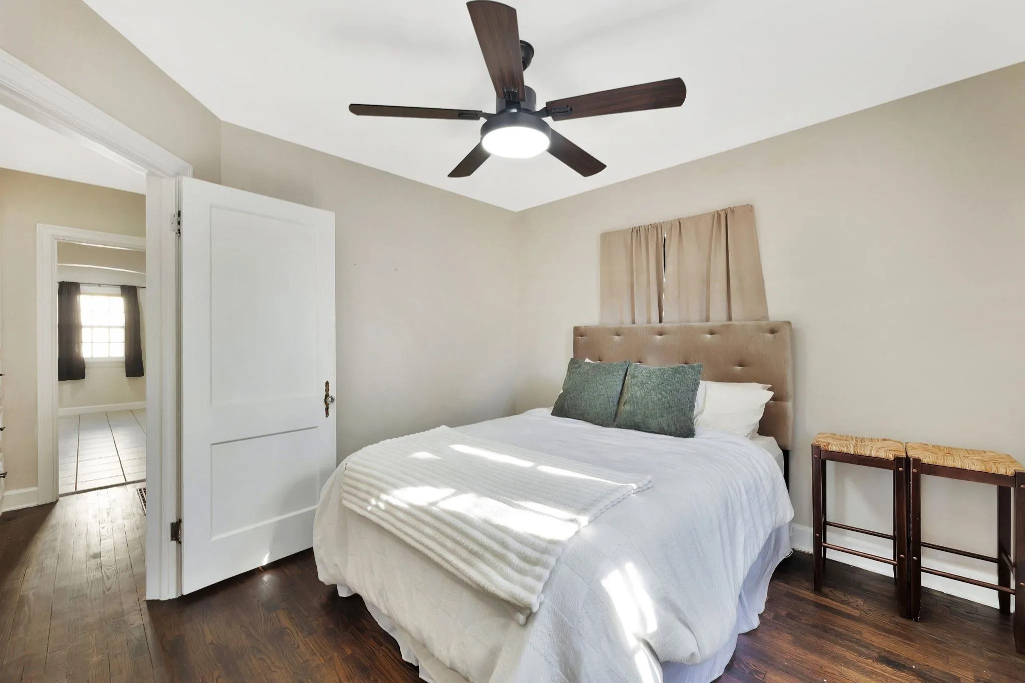 Wichita, Kansas 67211, United States, 3 Bedrooms Bedrooms, ,2 BathroomsBathrooms,Residential,Active,254854