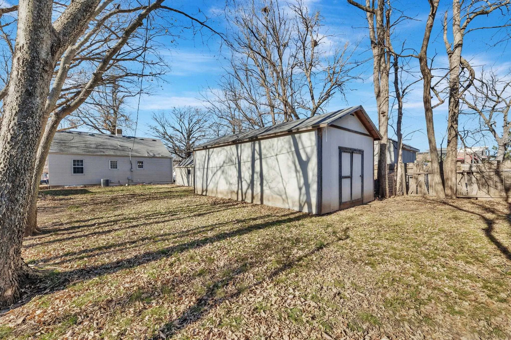 Wichita, Kansas 67211, United States, 3 Bedrooms Bedrooms, ,2 BathroomsBathrooms,Residential,Active,254854