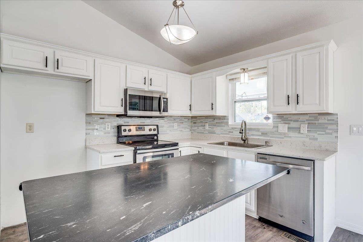 1110 S Longford St, Wichita, Kansas image 9