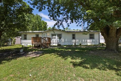 Mobile Home For Sale - 416 W 58th St S St<br/> Wichita, KS 67217