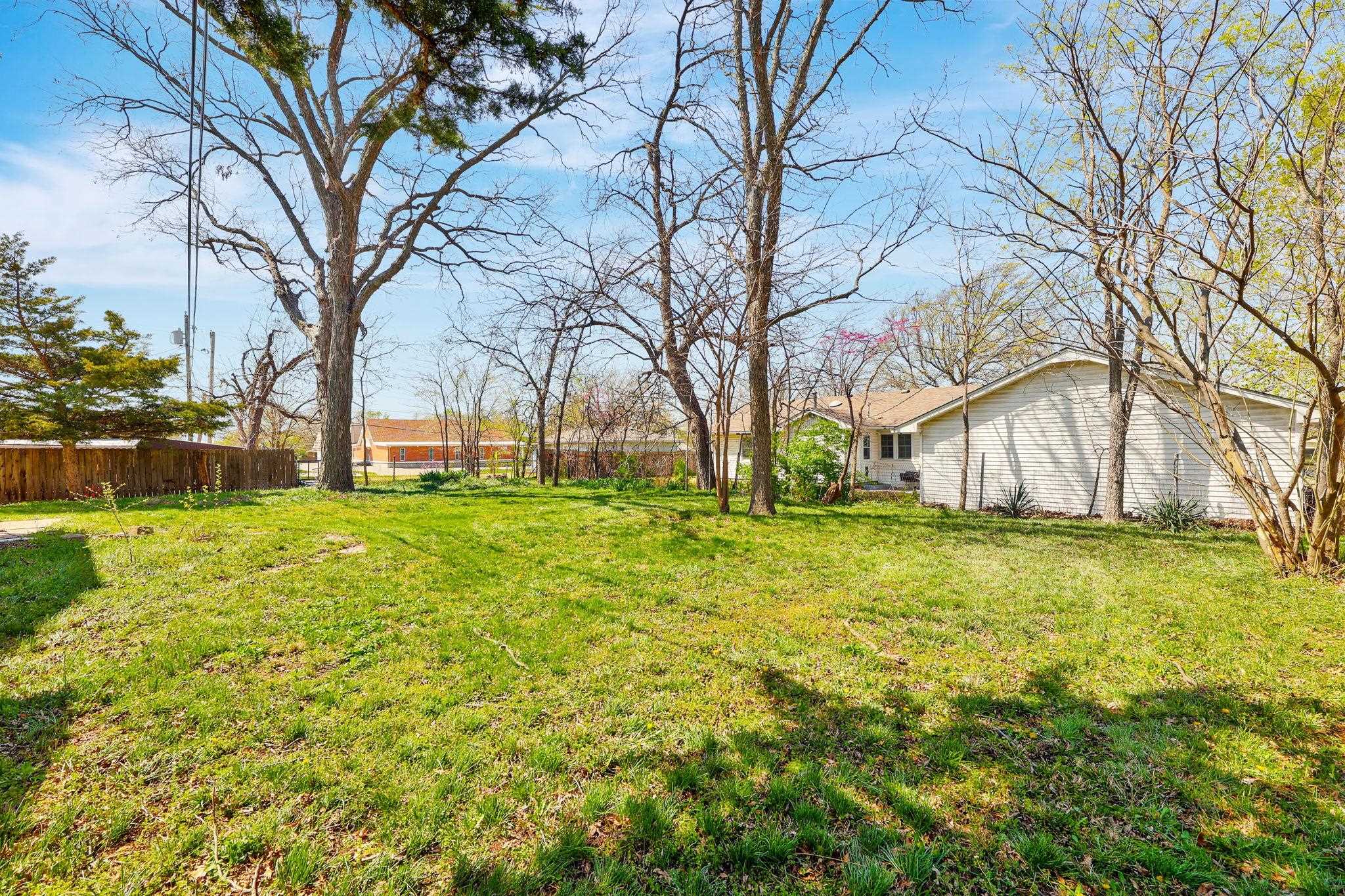 813 Race St, El Dorado, Kansas image 33