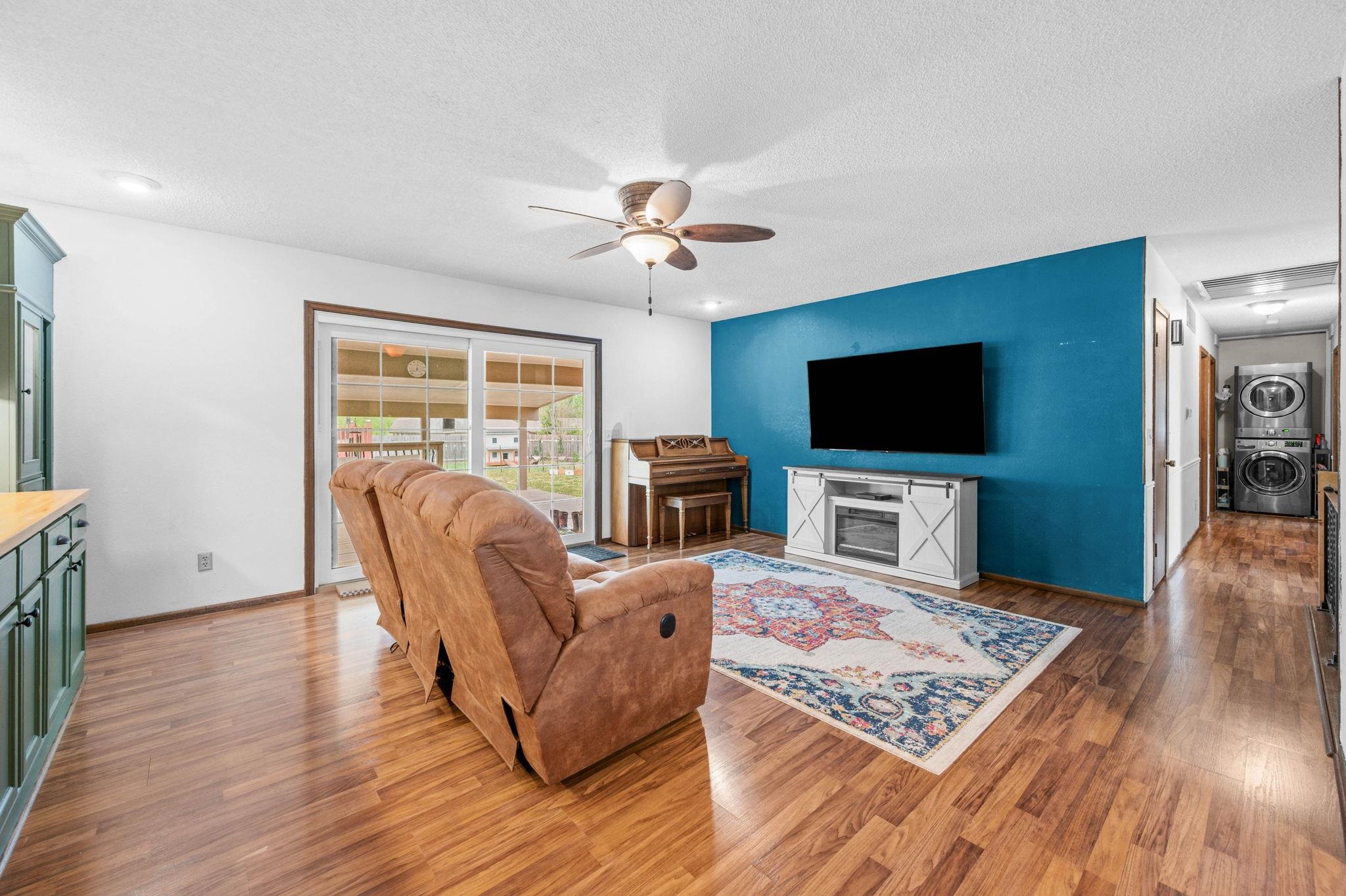 513 Park Rd, Rose Hill, Kansas image 6