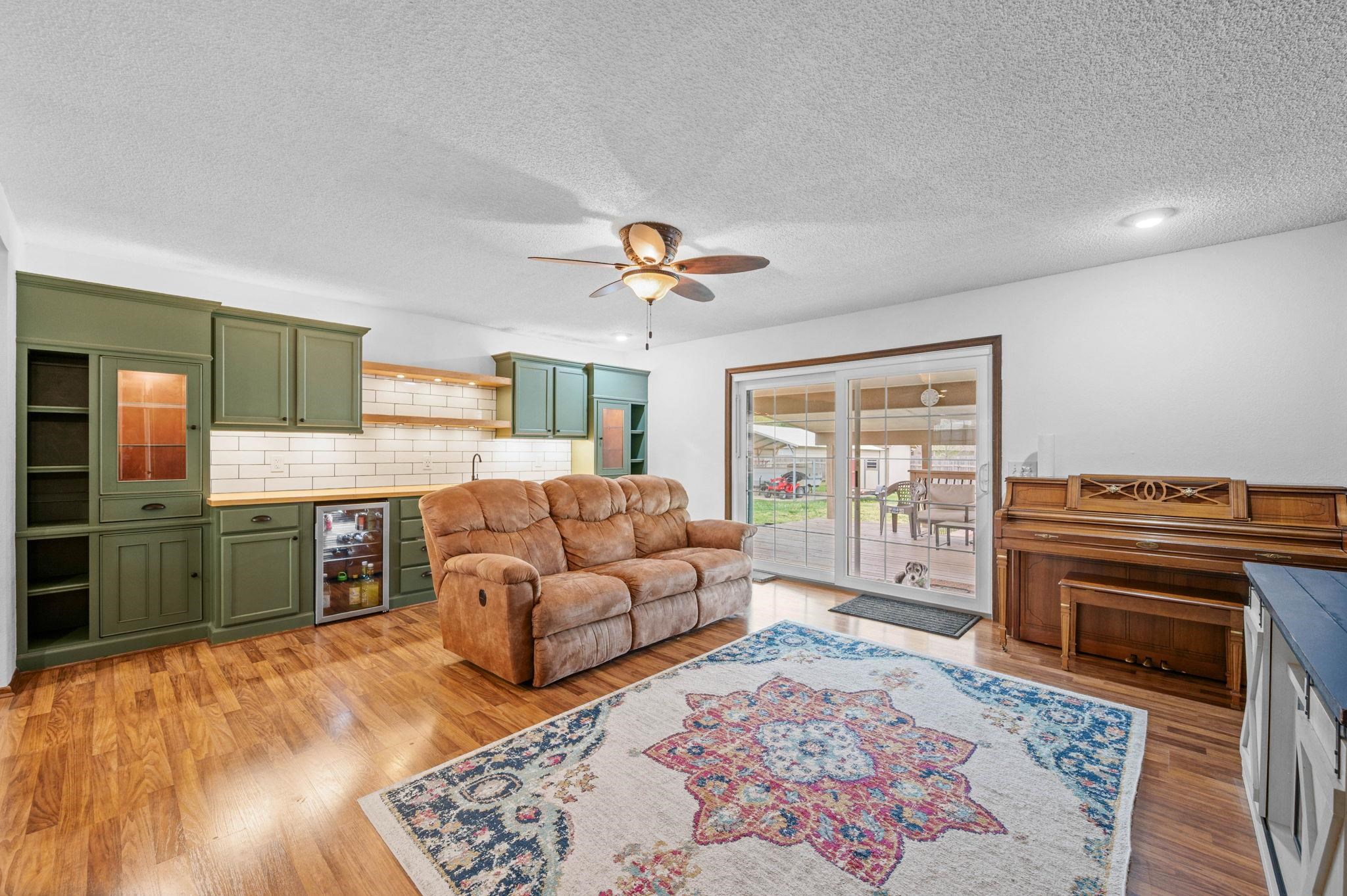 513 Park Rd, Rose Hill, Kansas image 3