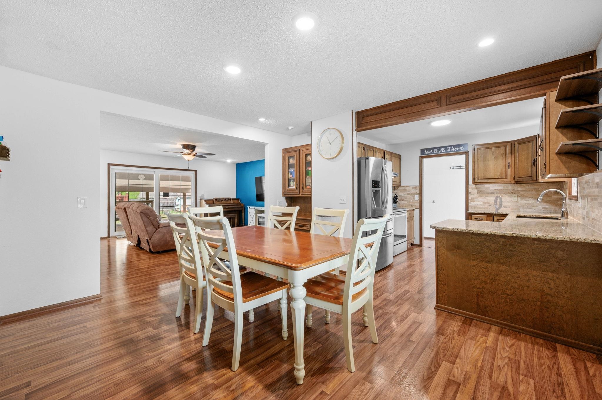 513 Park Rd, Rose Hill, Kansas image 11