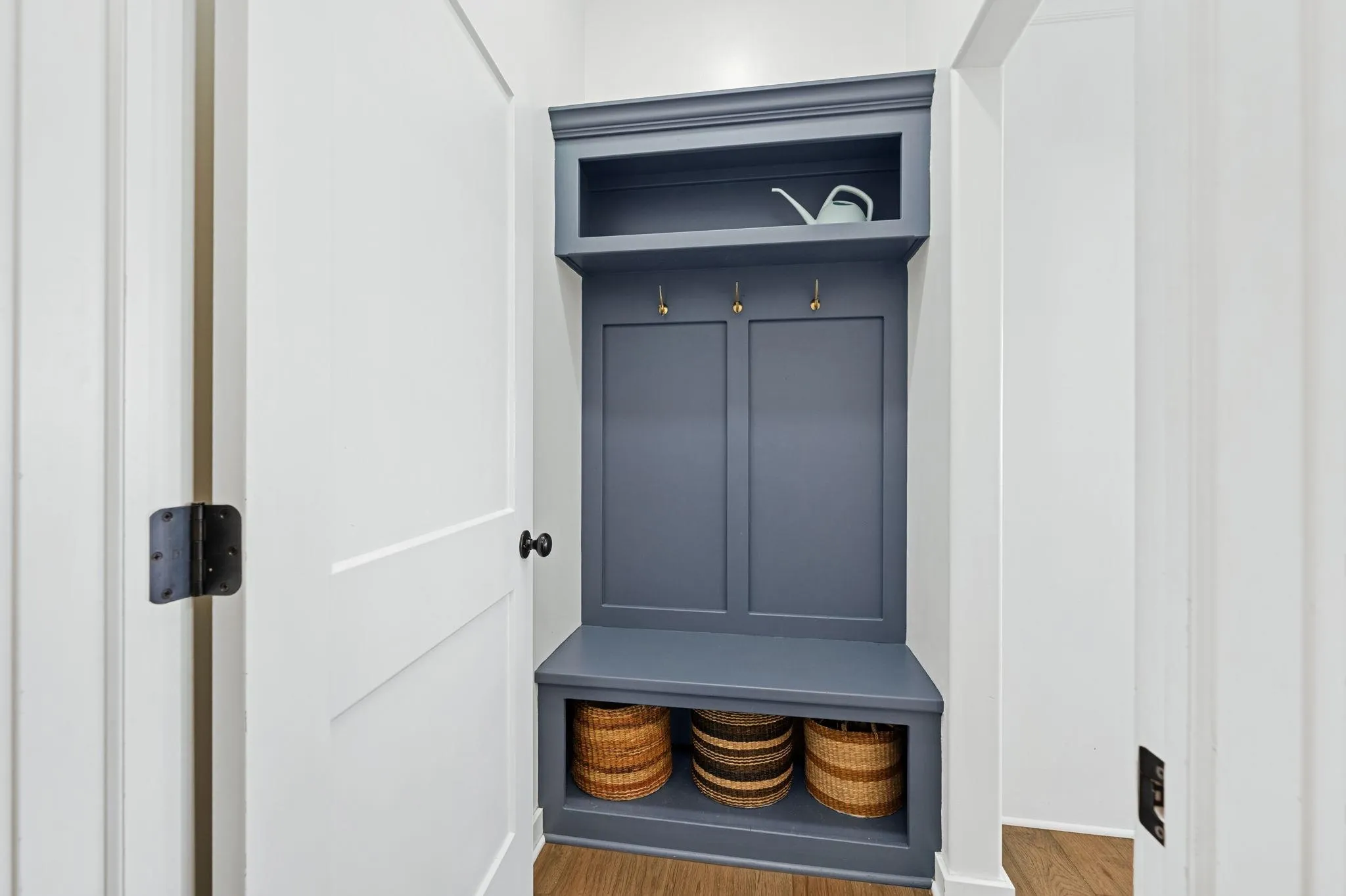 Wichita, Kansas 67215, United States, 6 Bedrooms Bedrooms, ,4 BathroomsBathrooms,Residential,Active,36476