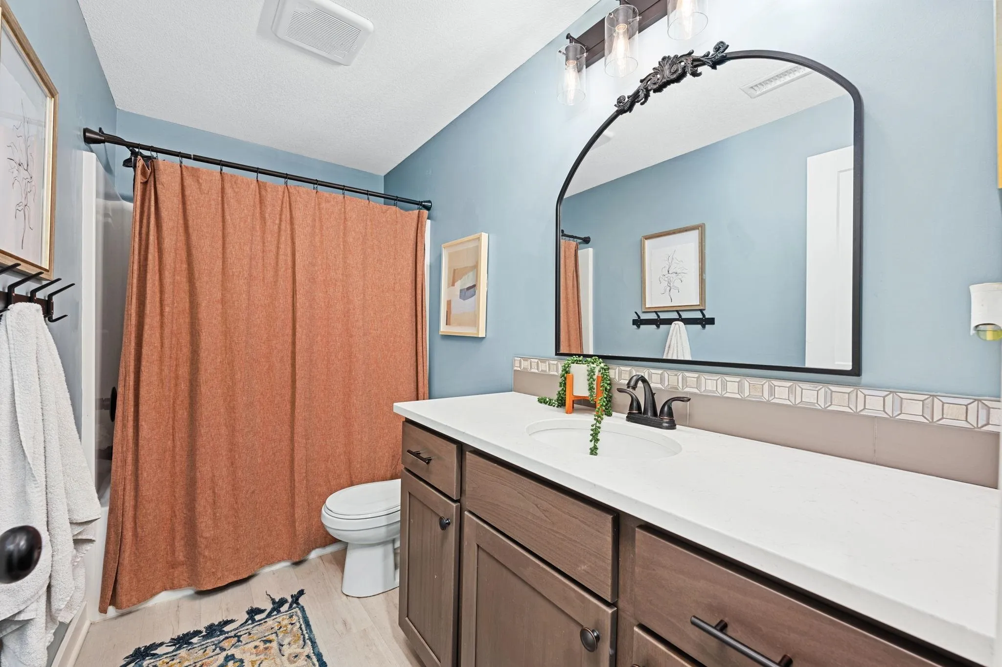 Wichita, Kansas 67215, United States, 6 Bedrooms Bedrooms, ,4 BathroomsBathrooms,Residential,Active,36476