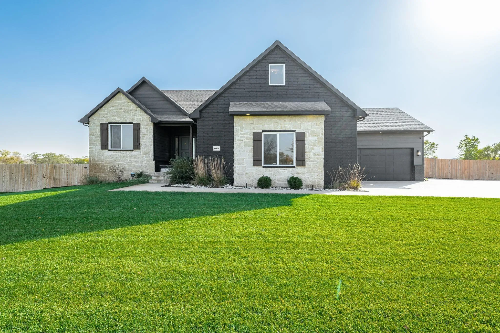 Wichita, Kansas 67215, United States, 6 Bedrooms Bedrooms, ,4 BathroomsBathrooms,Residential,Active,36476