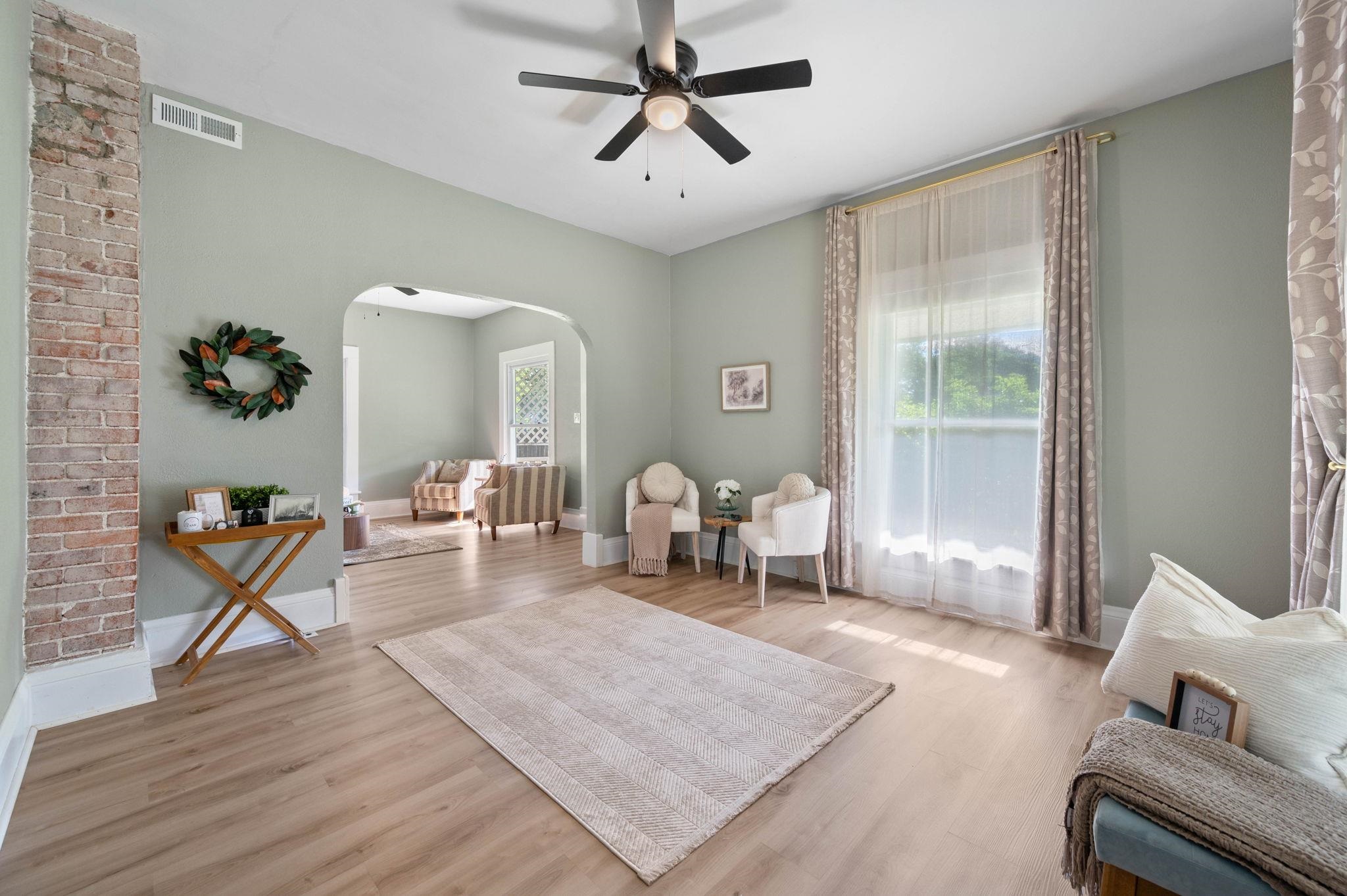 203 N Saint Clair Ave, Wichita, Virginia image 5