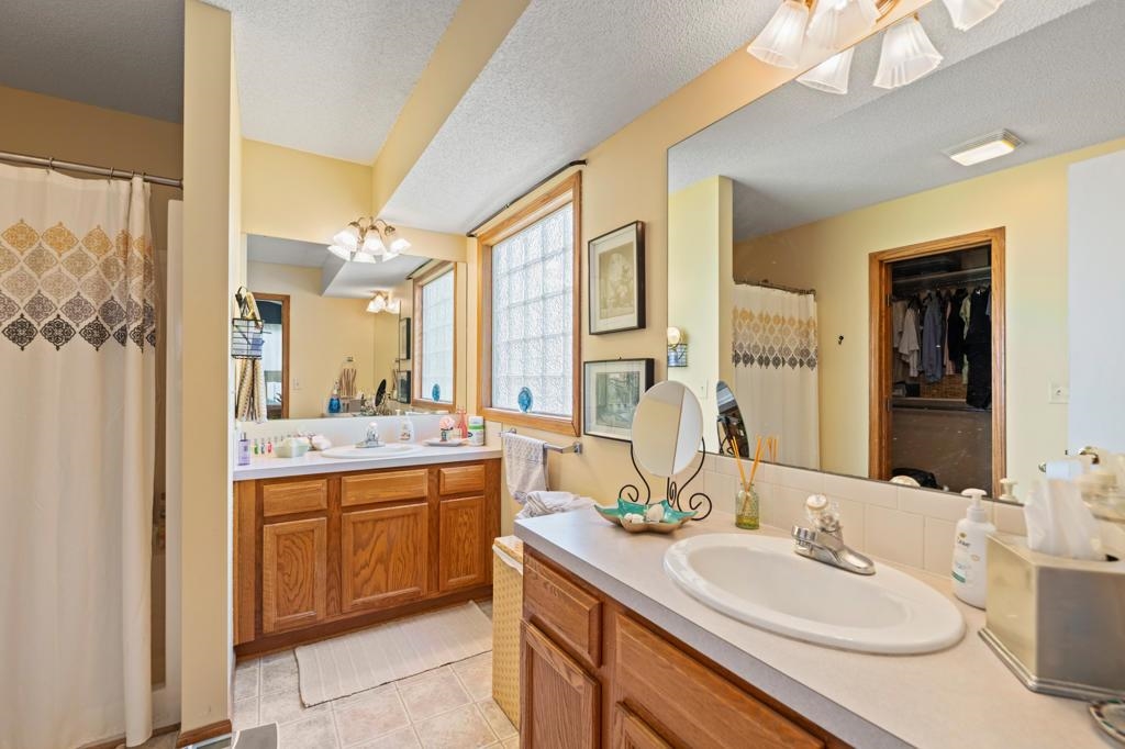 741 S Westview Cr Cir, Andover, Kansas image 13