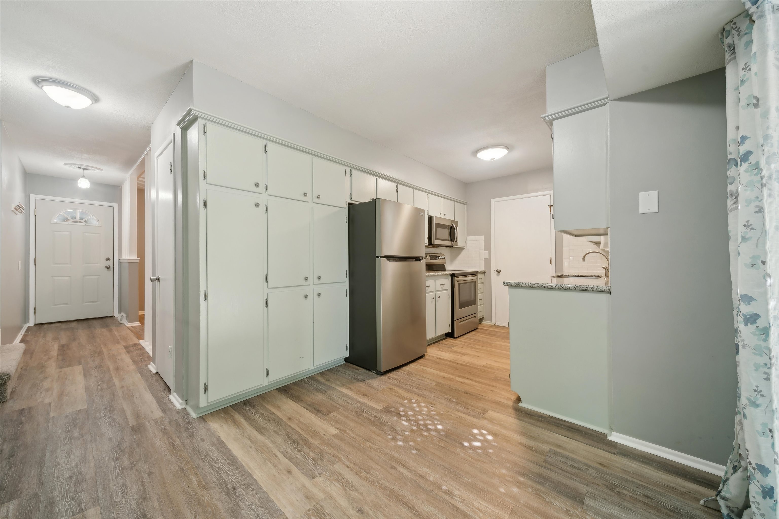 212 S Lauber Ln, Derby, Kansas image 8