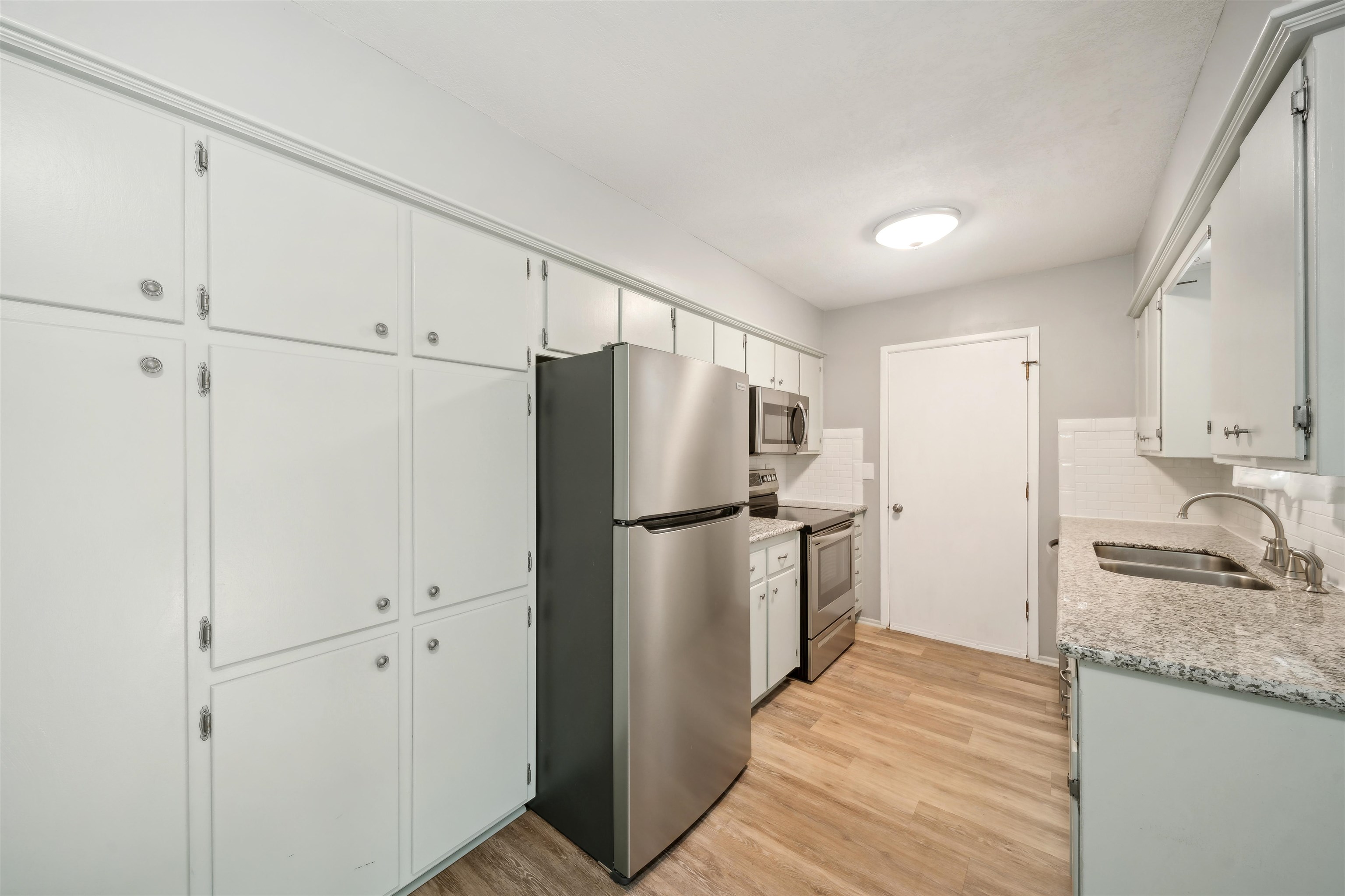 212 S Lauber Ln, Derby, Kansas image 9