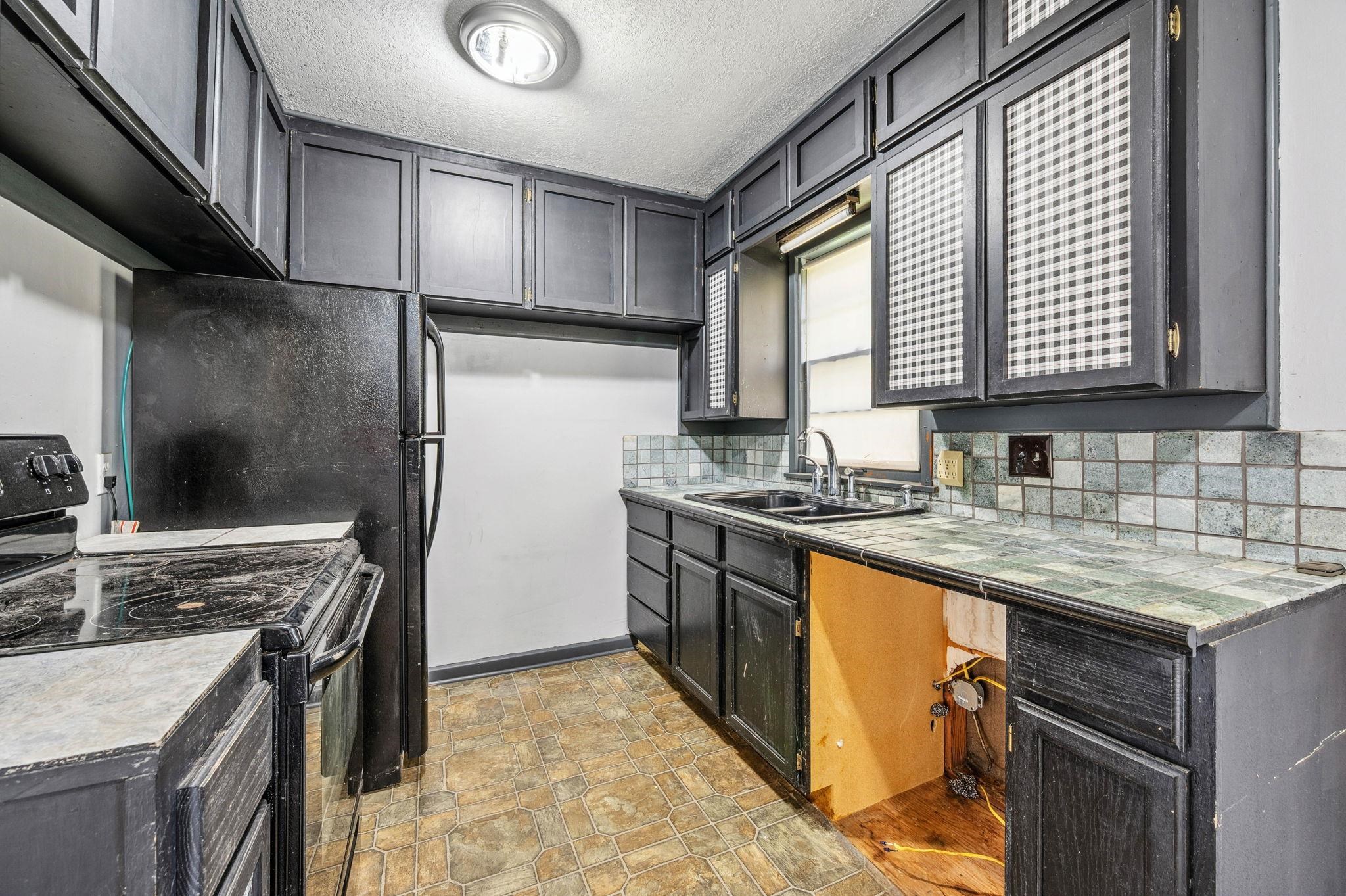 2267 S Euclid Ave, Wichita, Kansas image 11