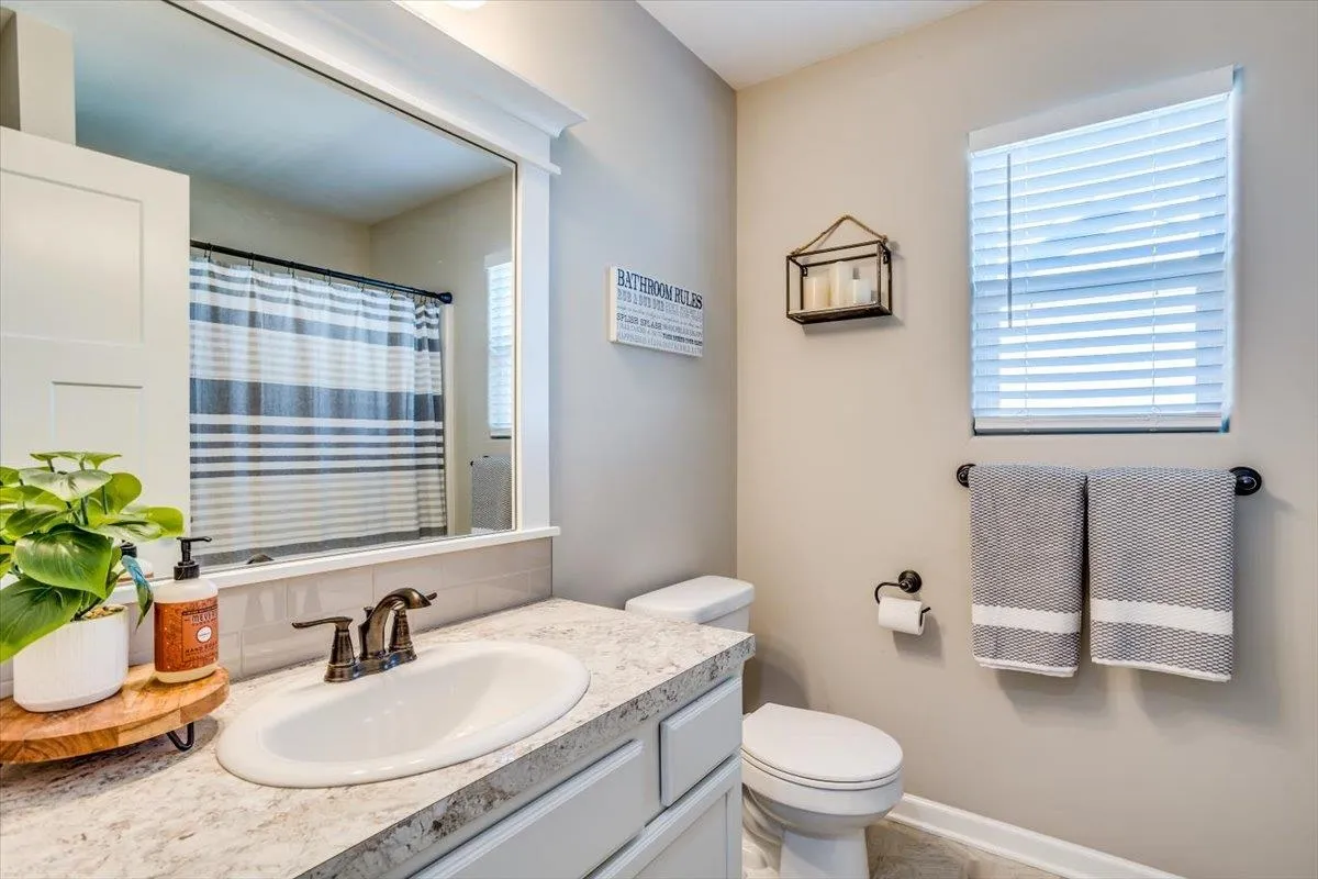 Derby, Kansas 67037, United States, 5 Bedrooms Bedrooms, ,3 BathroomsBathrooms,Residential,Pending,28830