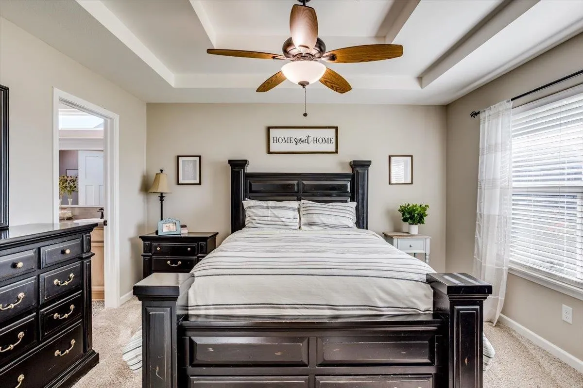 Derby, Kansas 67037, United States, 5 Bedrooms Bedrooms, ,3 BathroomsBathrooms,Residential,Pending,28830