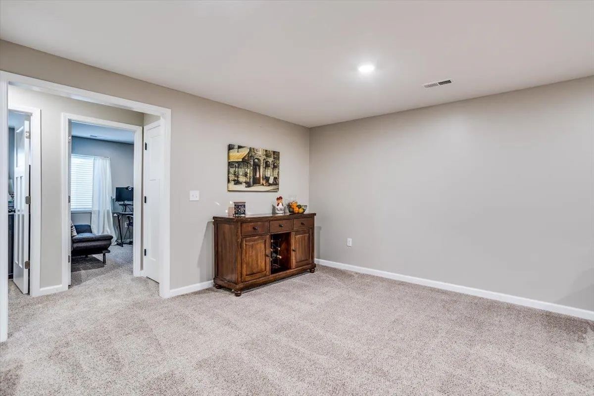 Derby, Kansas 67037, United States, 5 Bedrooms Bedrooms, ,3 BathroomsBathrooms,Residential,Pending,28830