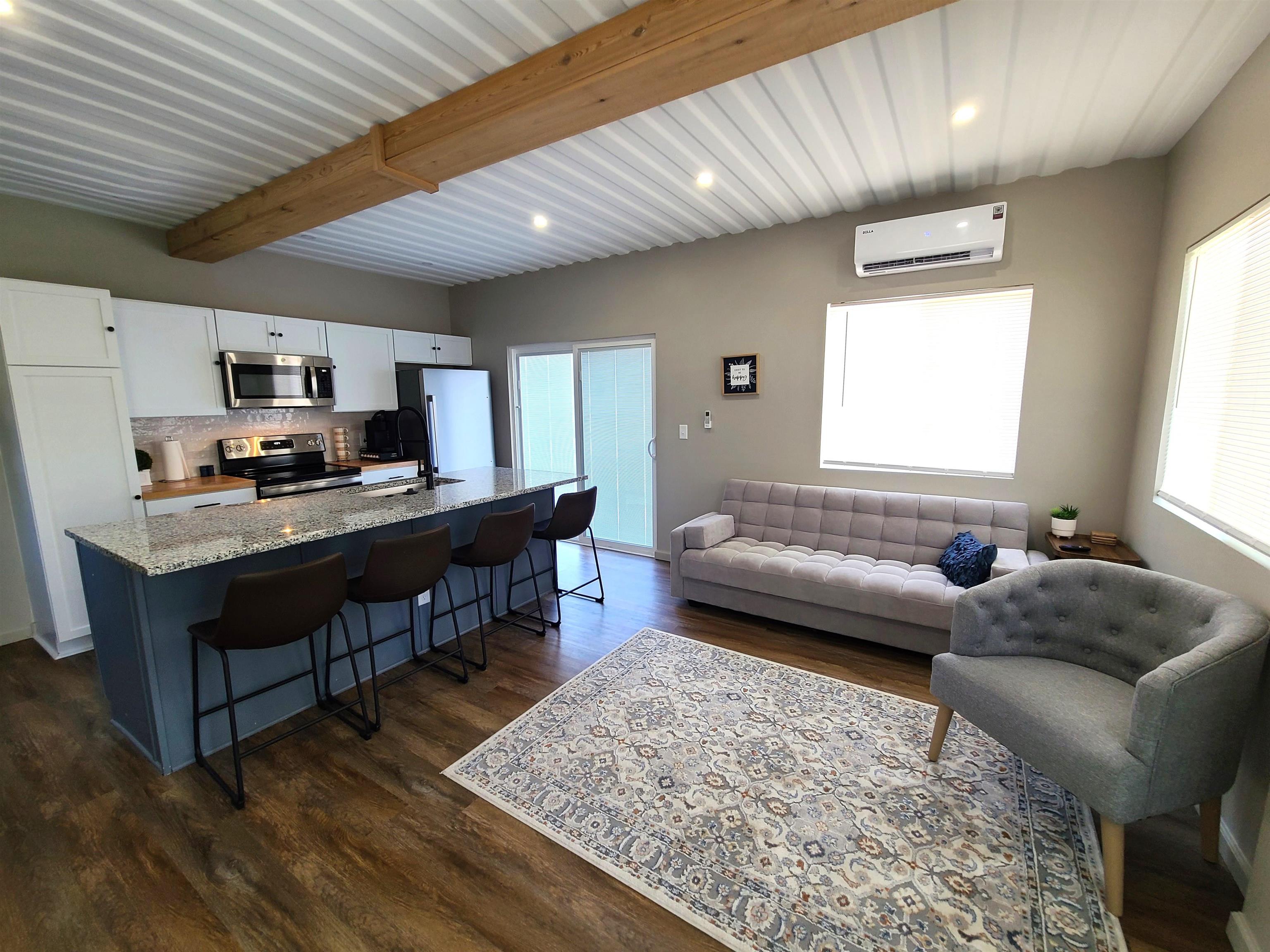 322 S Chestnut St, Lindsborg, Kansas image 2
