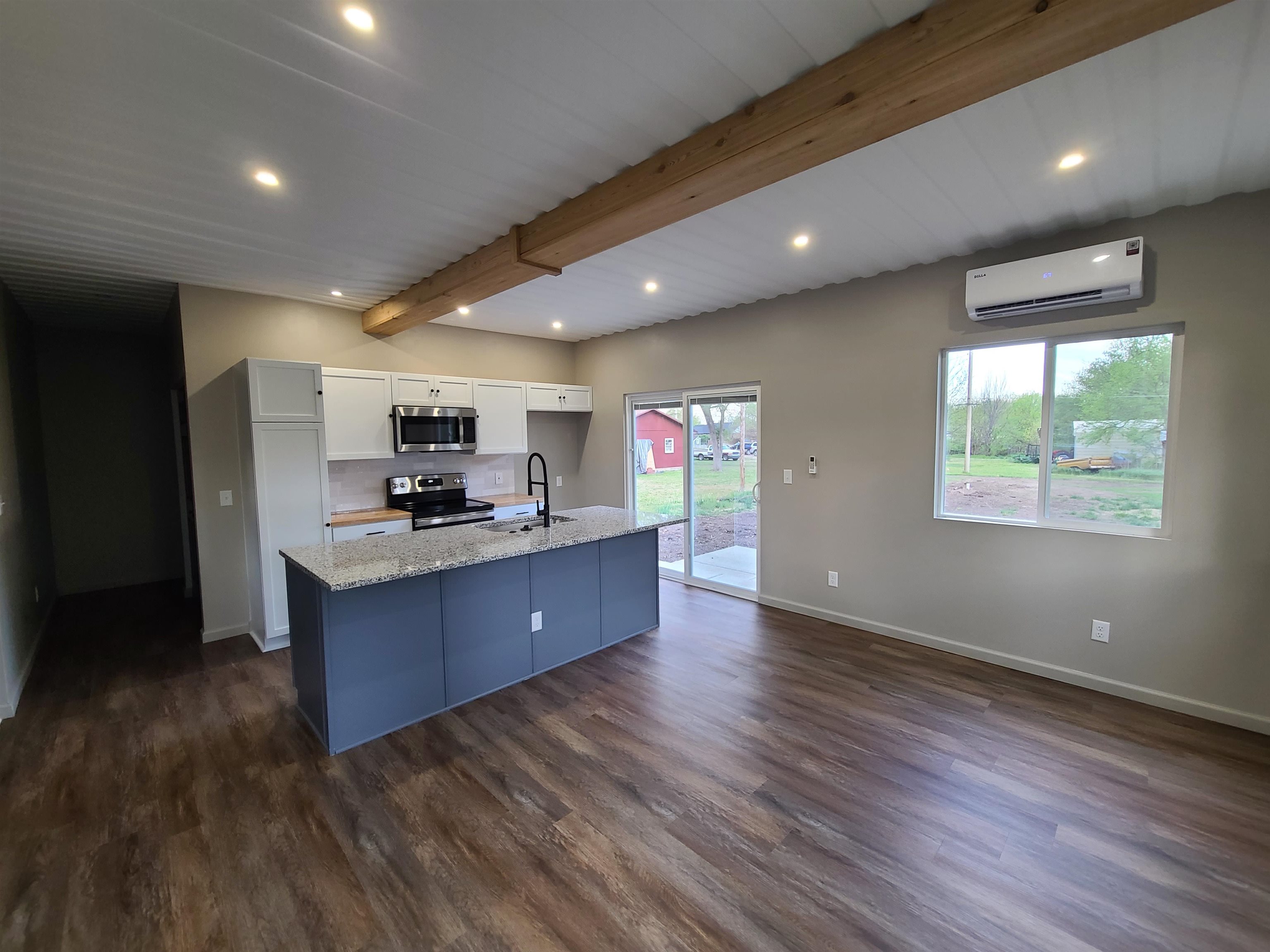 322 S Chestnut St, Lindsborg, Kansas image 3