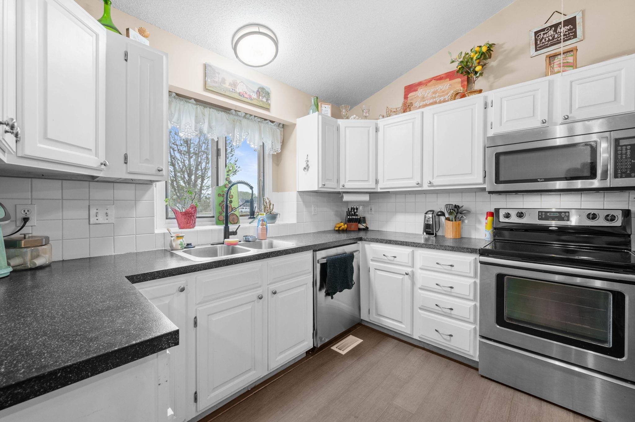213 S Warren Ave, Rose Hill, Kansas image 13