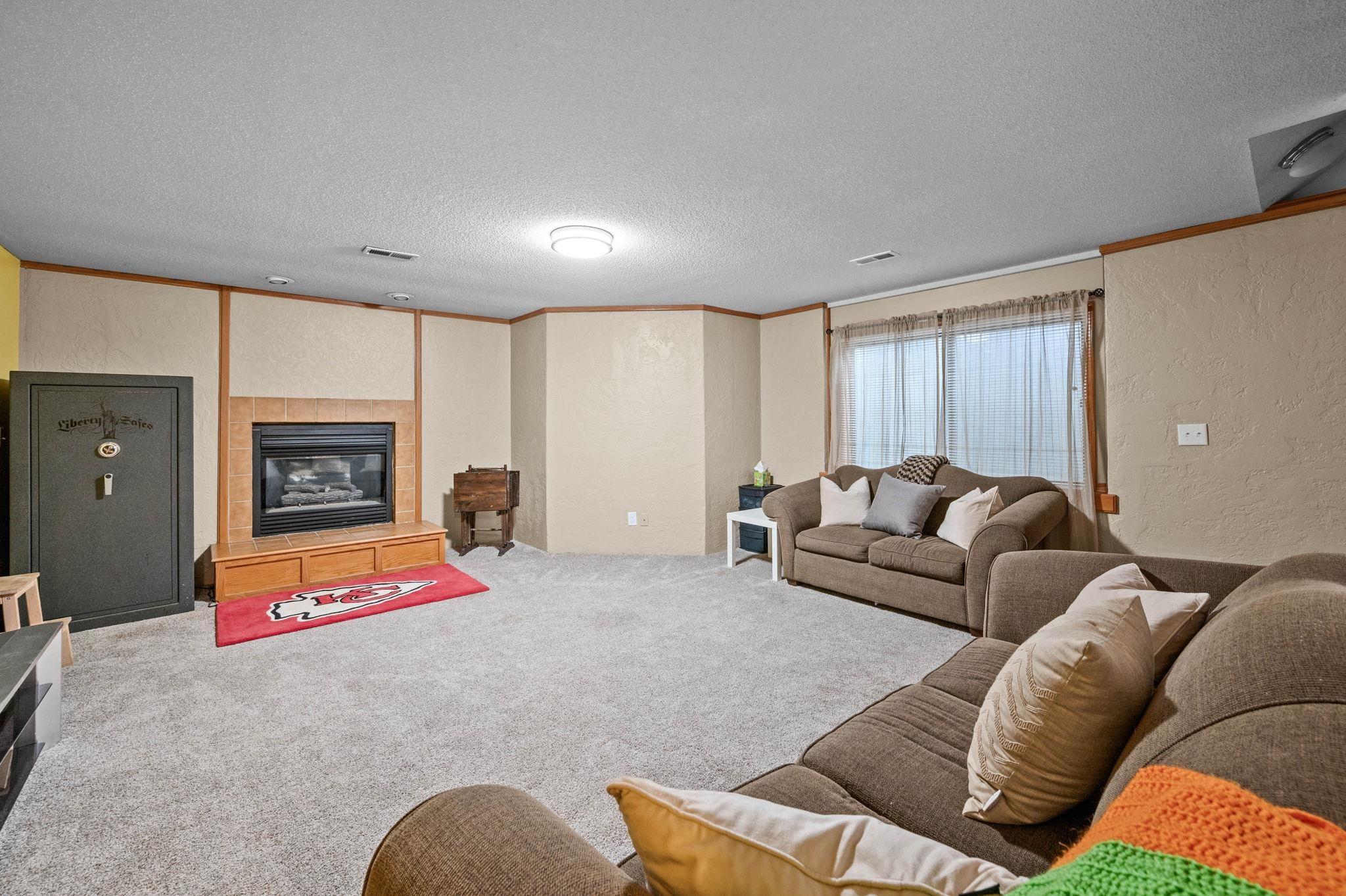 213 S Warren Ave, Rose Hill, Kansas image 18