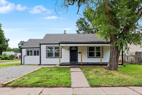 Homes For Sale - 1800 S Millwood St<br/> Sedgwick County, Wichita, KS 67213