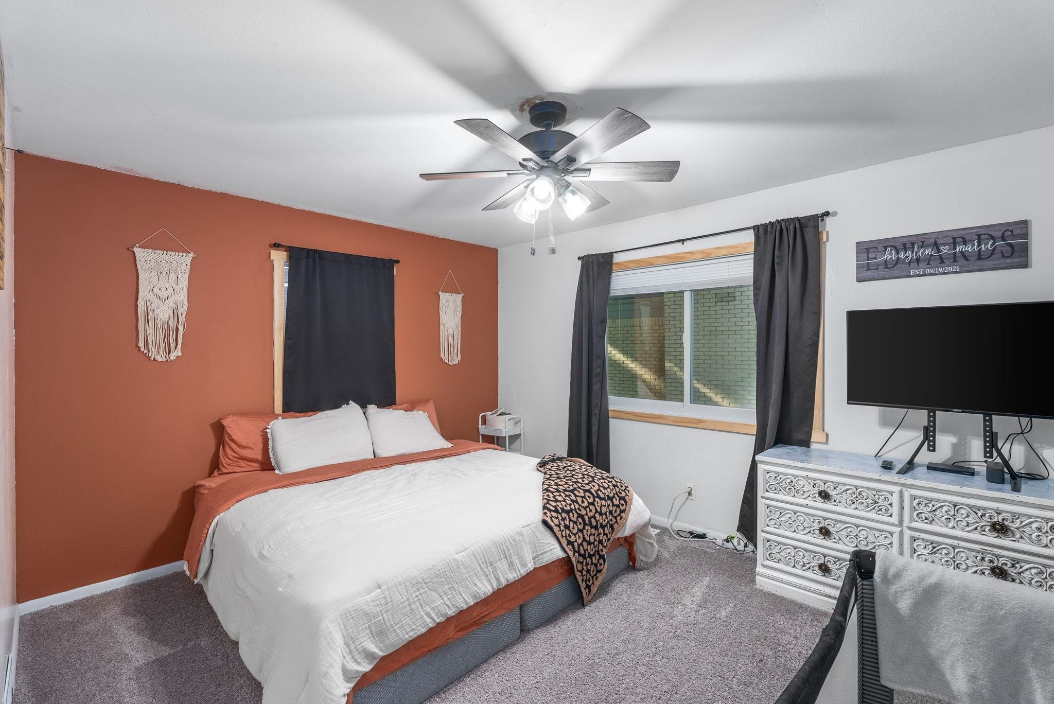 Derby, Kansas 67037, United States, 3 Bedrooms Bedrooms, ,1 BathroomBathrooms,Residential,Pending,54976