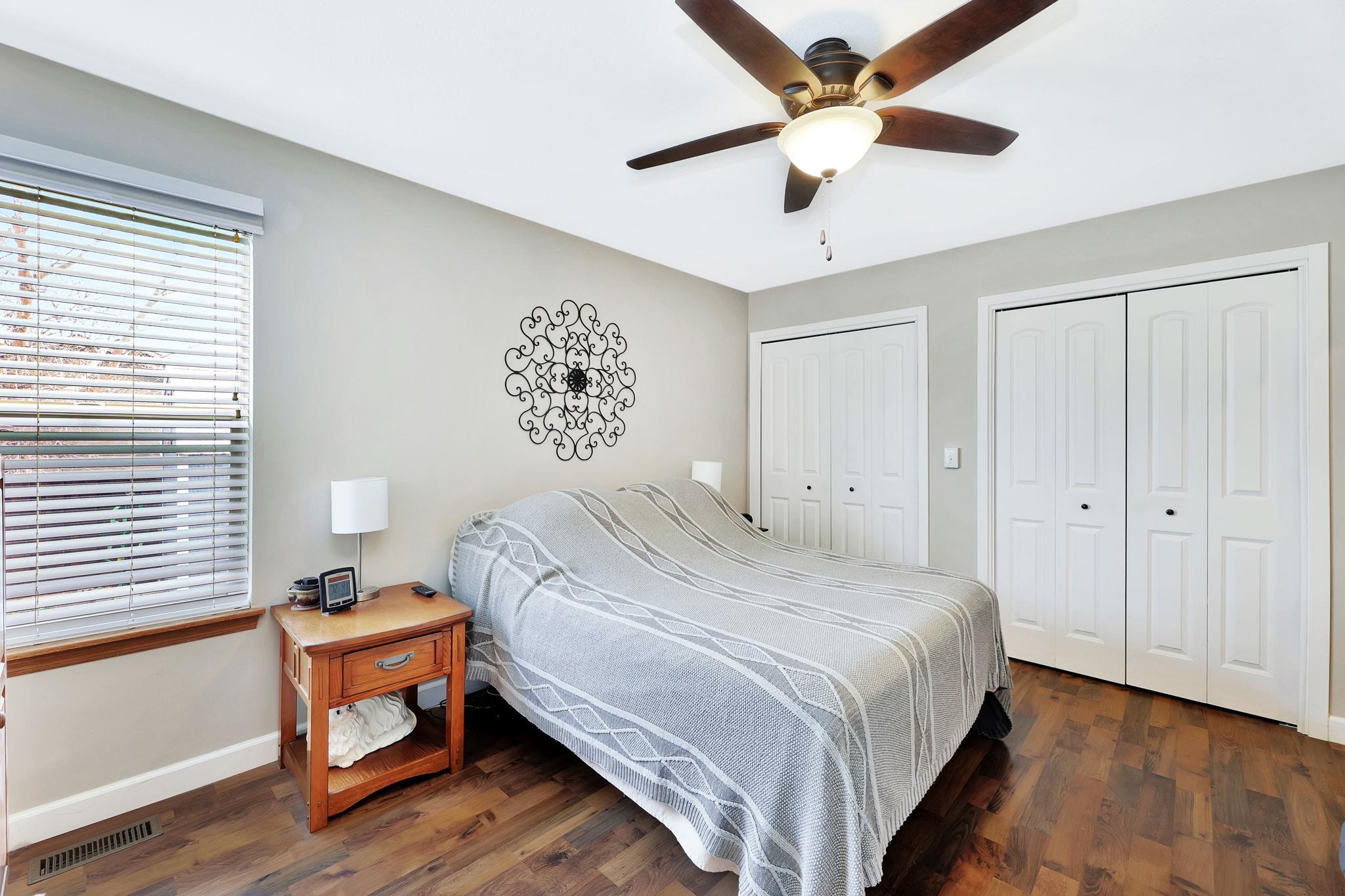 510 Clover Ln, Hesston, Kansas image 11