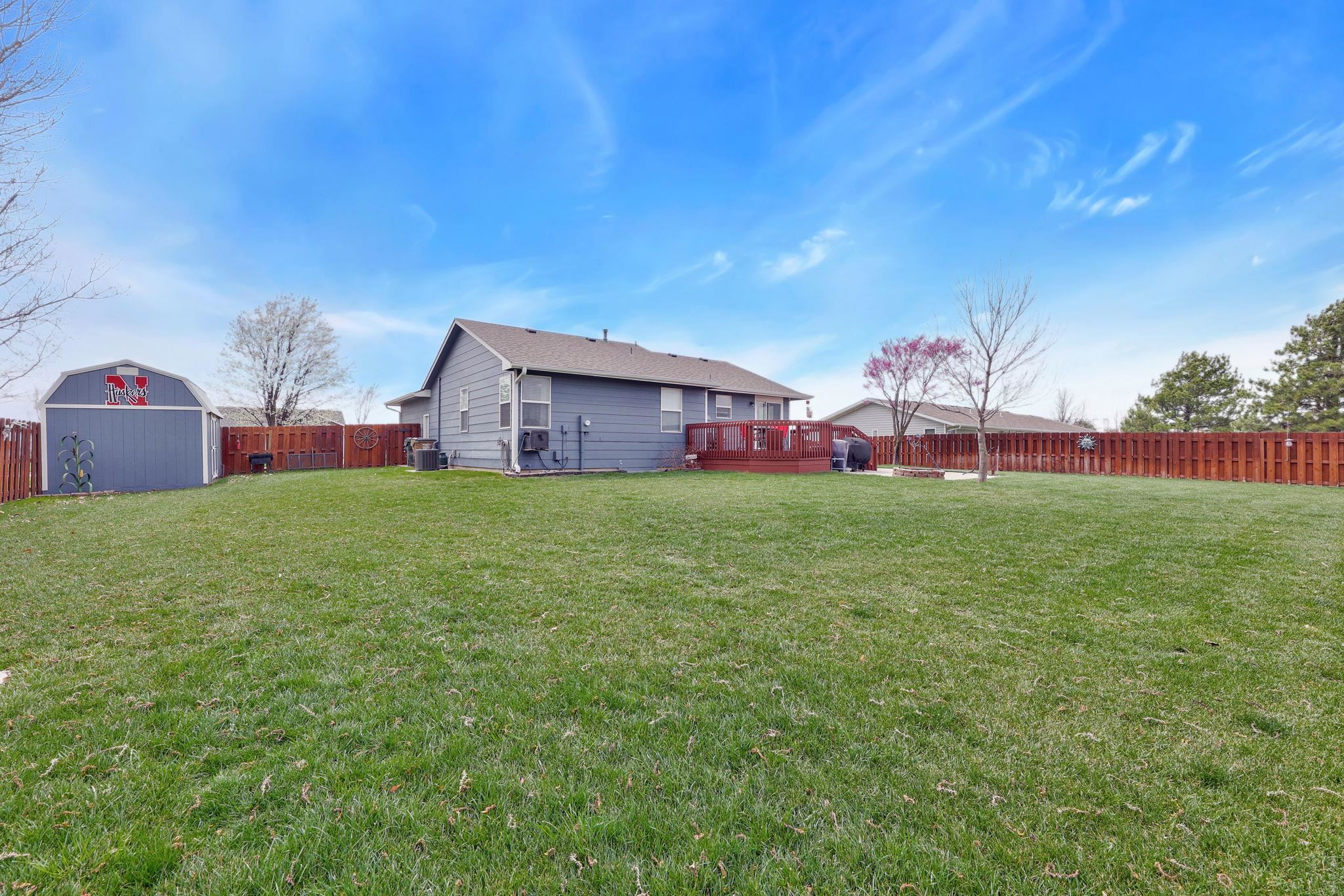 510 Clover Ln, Hesston, Kansas image 26