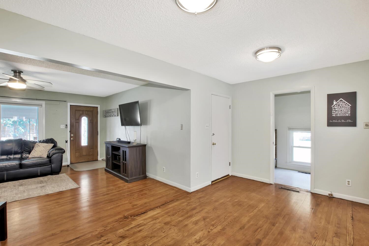 702 Maplewood Dr, El Dorado, Kansas image 10