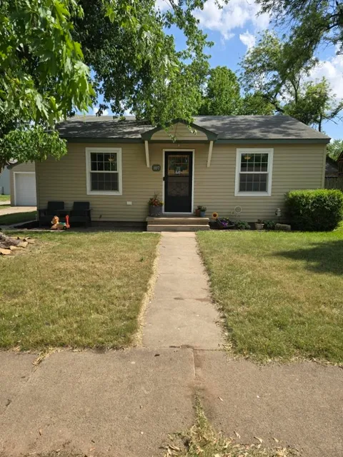 107 W 4th, Haven, KS MLS: 655676