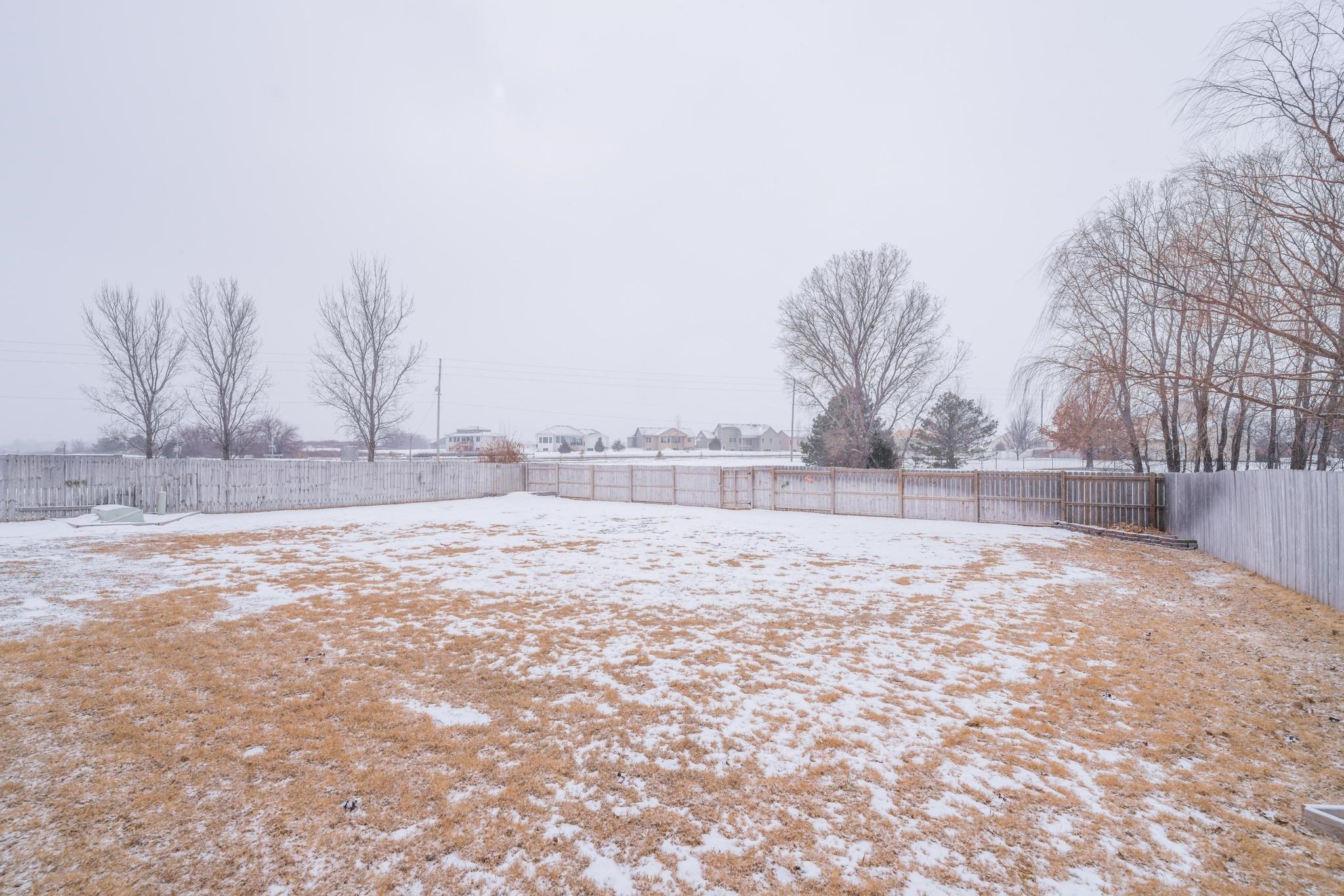 836 S Longbranch Cir, Maize, Kansas image 31