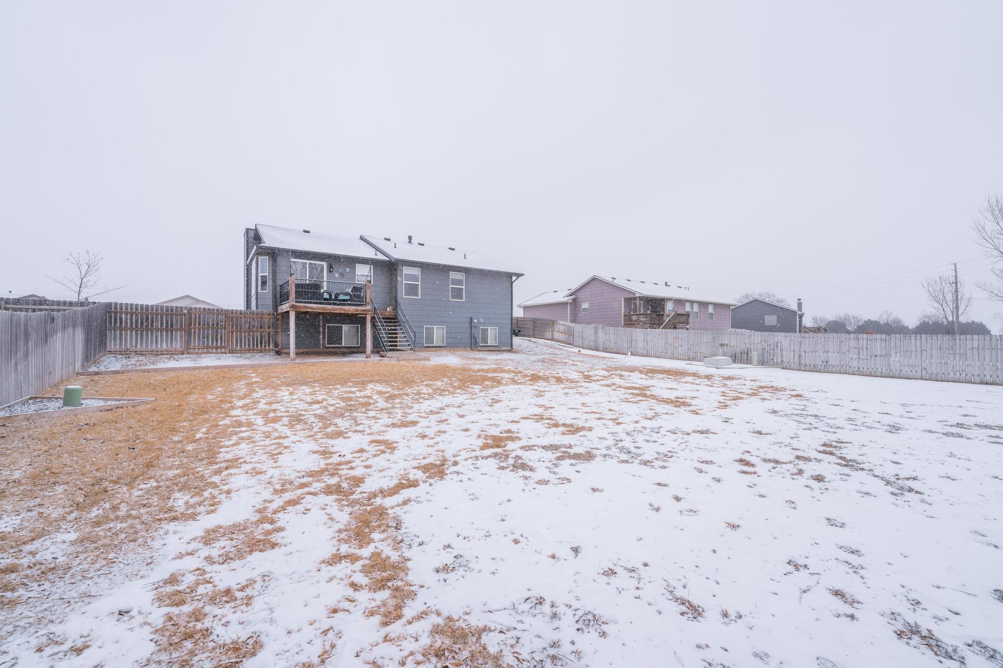 836 S Longbranch Cir, Maize, Kansas image 32