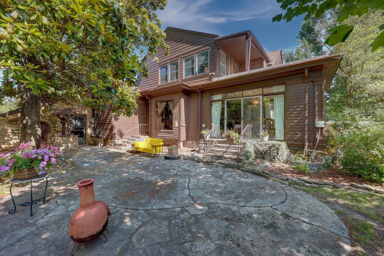 811 E 10th Ave, Winfield, Kansas image 32