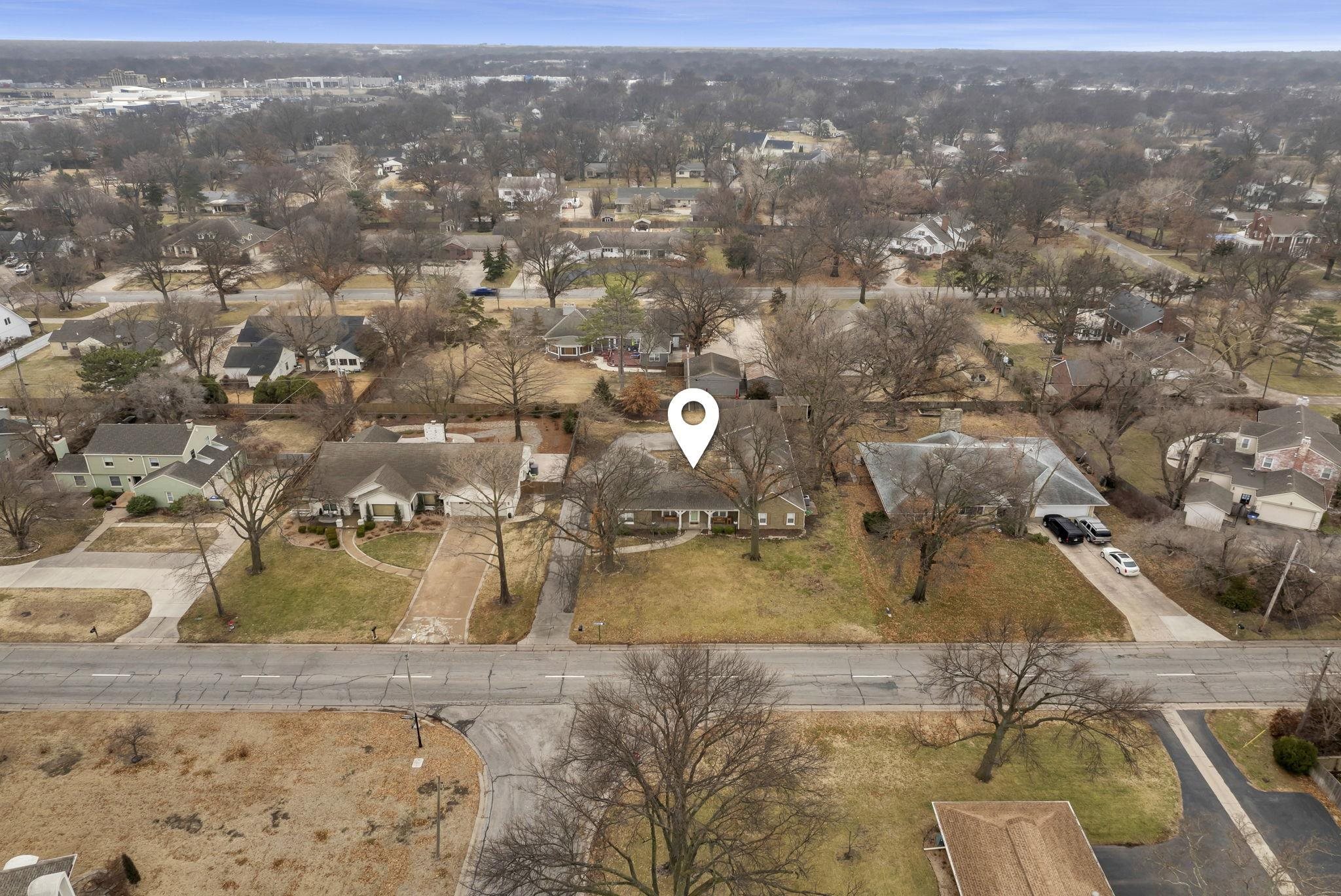 15 E Huntington Ave, Eastborough, Kansas image 29