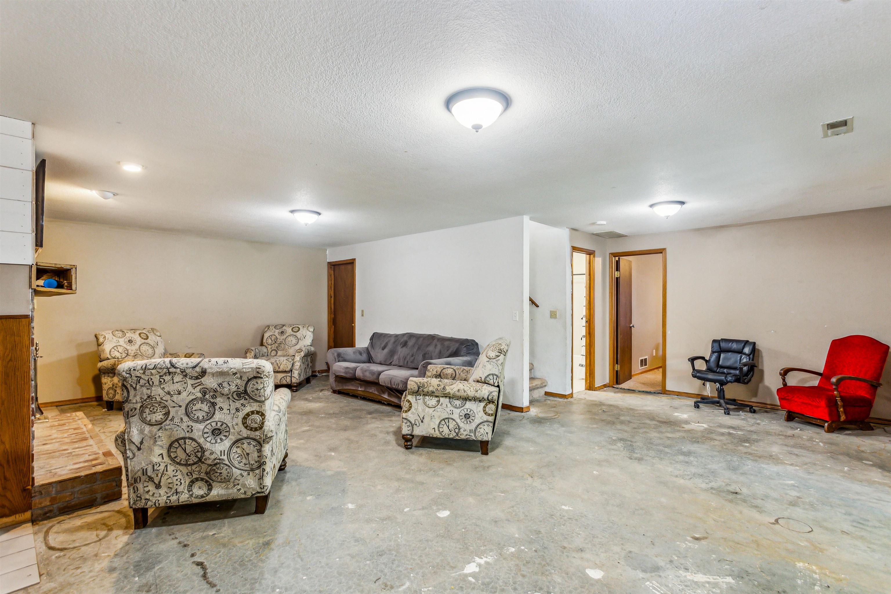 6937 SW Hopkins Switch Rd, El Dorado, Kansas image 21