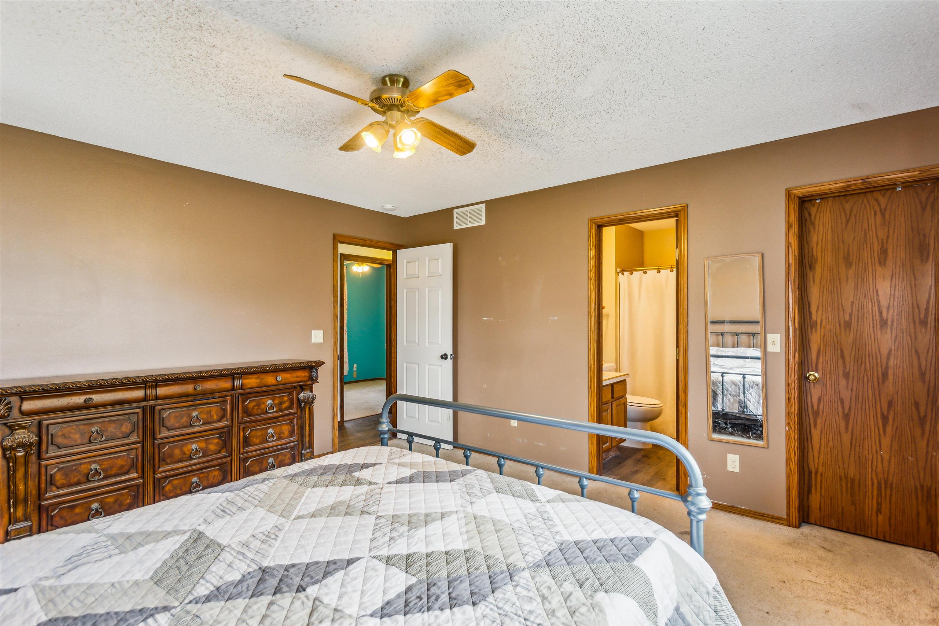 6937 SW Hopkins Switch Rd, El Dorado, Kansas image 18