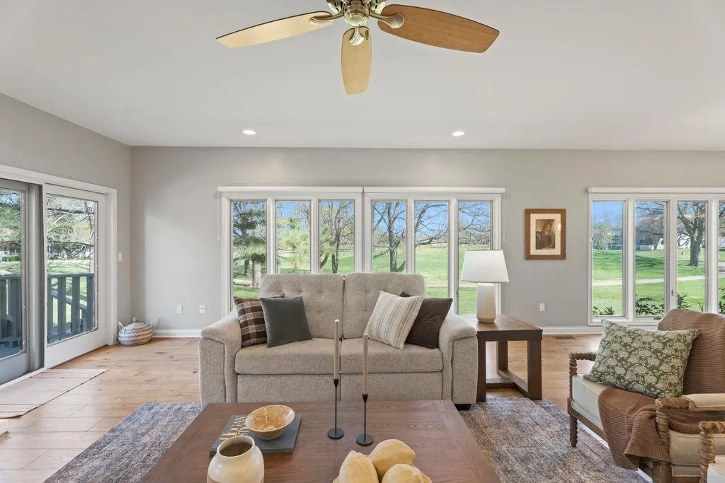 Wichita, Kansas 67230, United States, 3 Bedrooms Bedrooms, ,3 BathroomsBathrooms,Residential,Pending,101320