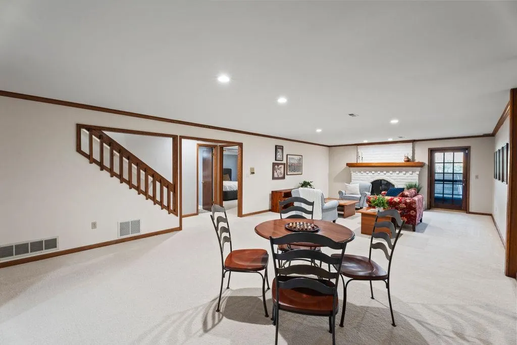 Wichita, Kansas 67230, United States, 3 Bedrooms Bedrooms, ,3 BathroomsBathrooms,Residential,Pending,101320