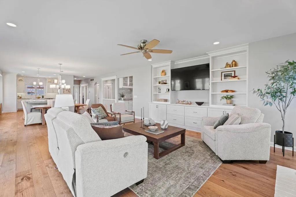 Wichita, Kansas 67230, United States, 3 Bedrooms Bedrooms, ,3 BathroomsBathrooms,Residential,Pending,101320