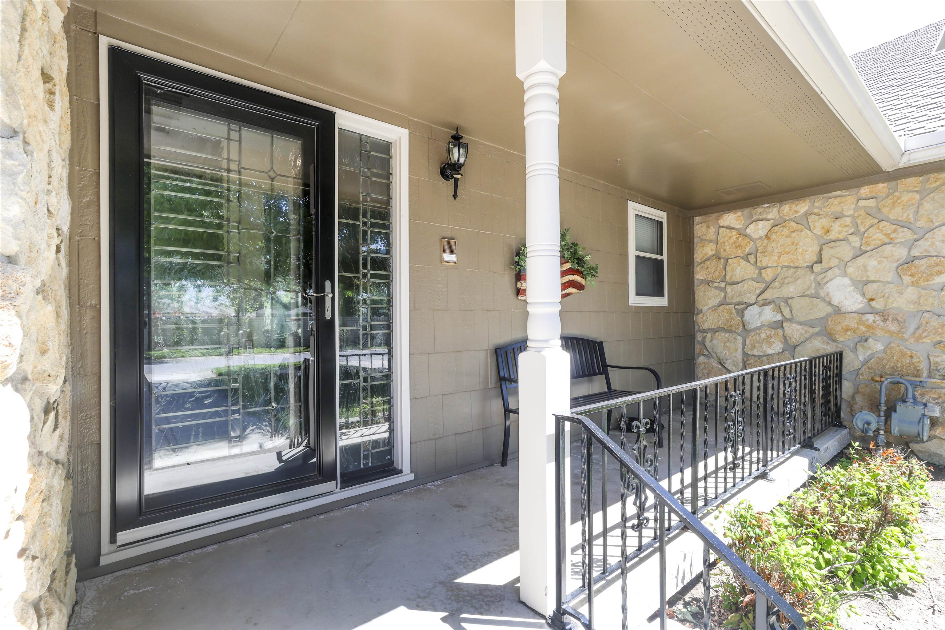 100 S Maize Rd Apt 14 Rd, Wichita, Virginia image 2