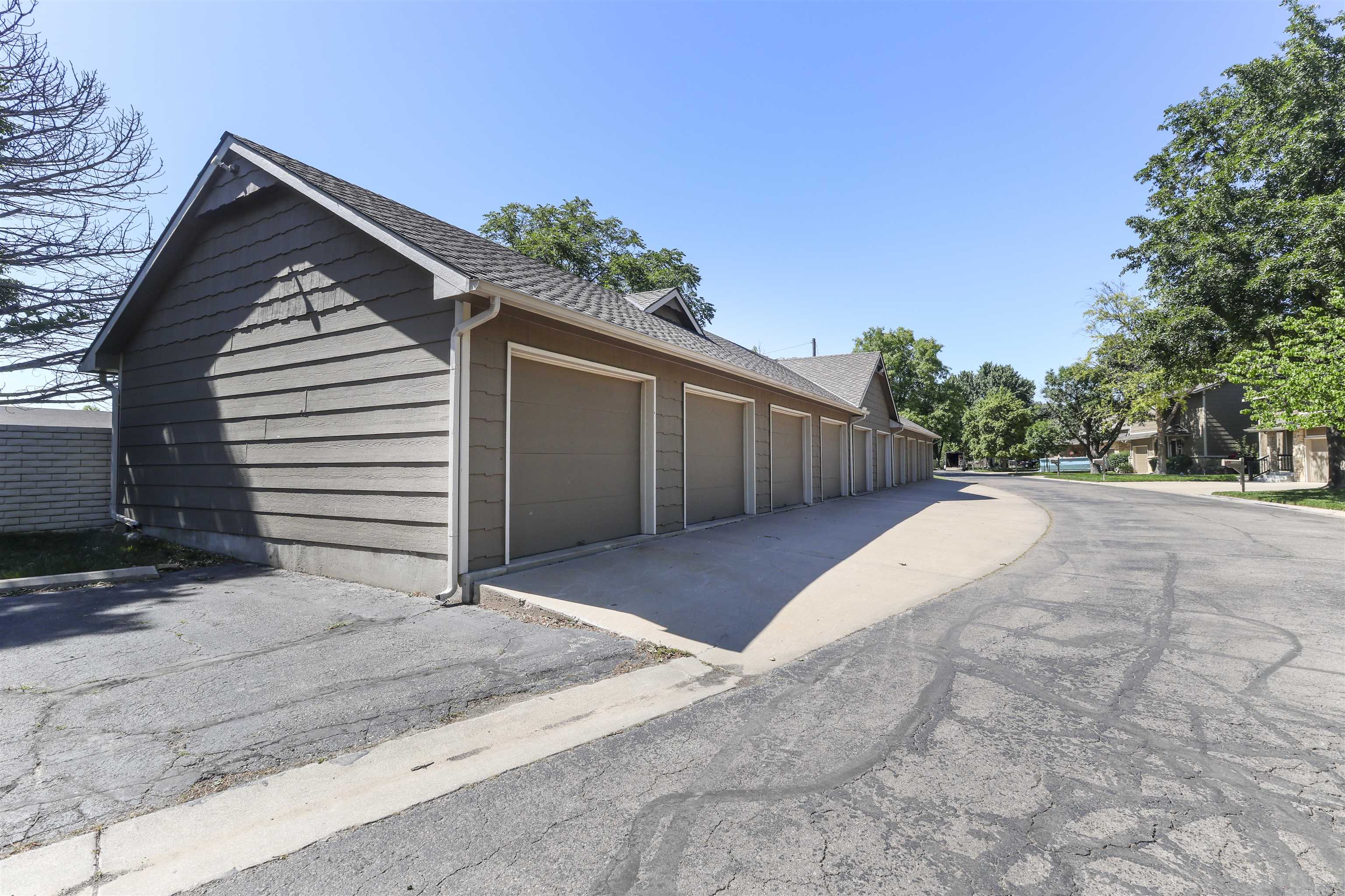 100 S Maize Rd Apt 14 Rd, Wichita, Virginia image 34
