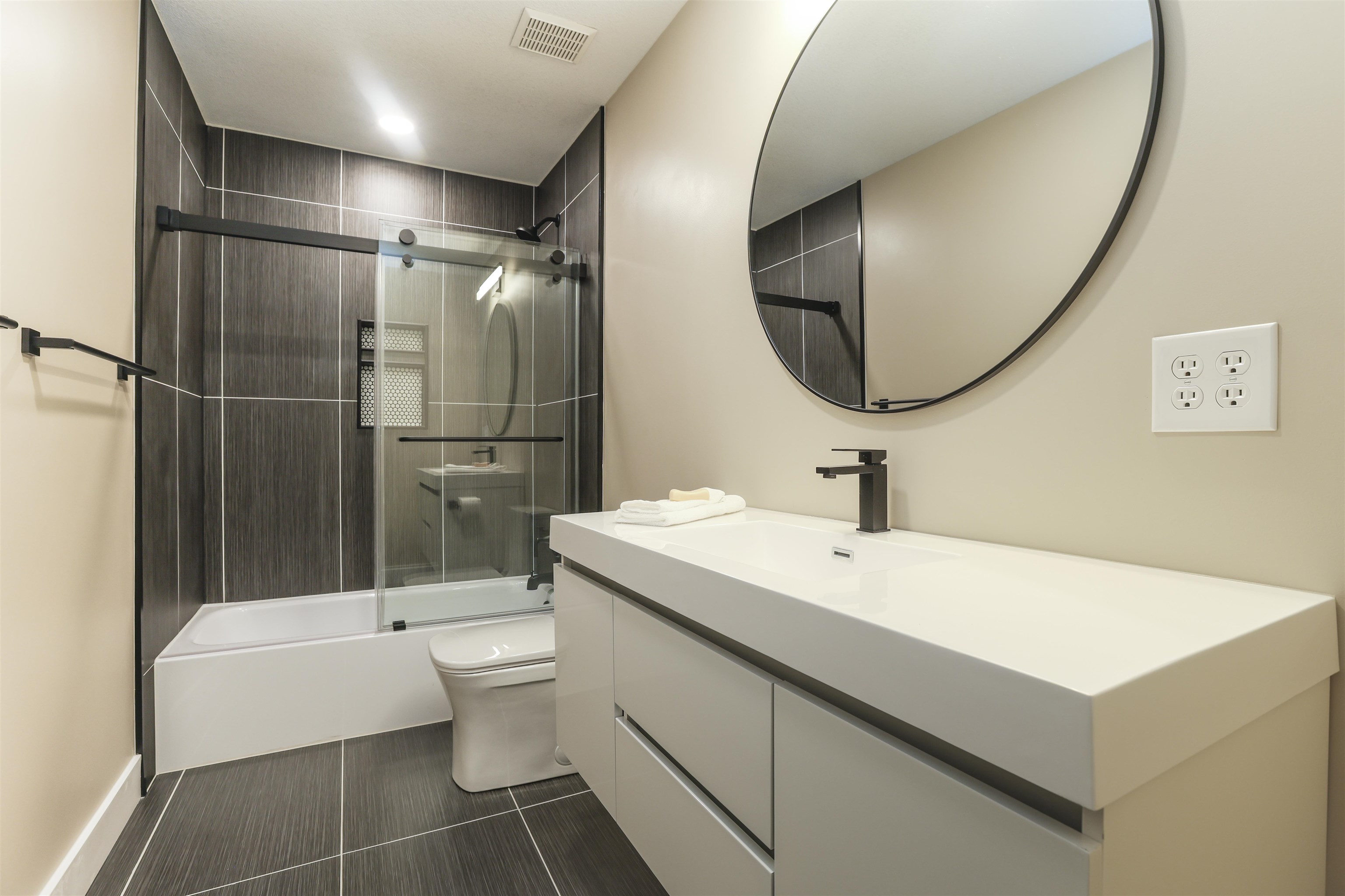100 S Maize Rd Apt 14 Rd, Wichita, Virginia image 25