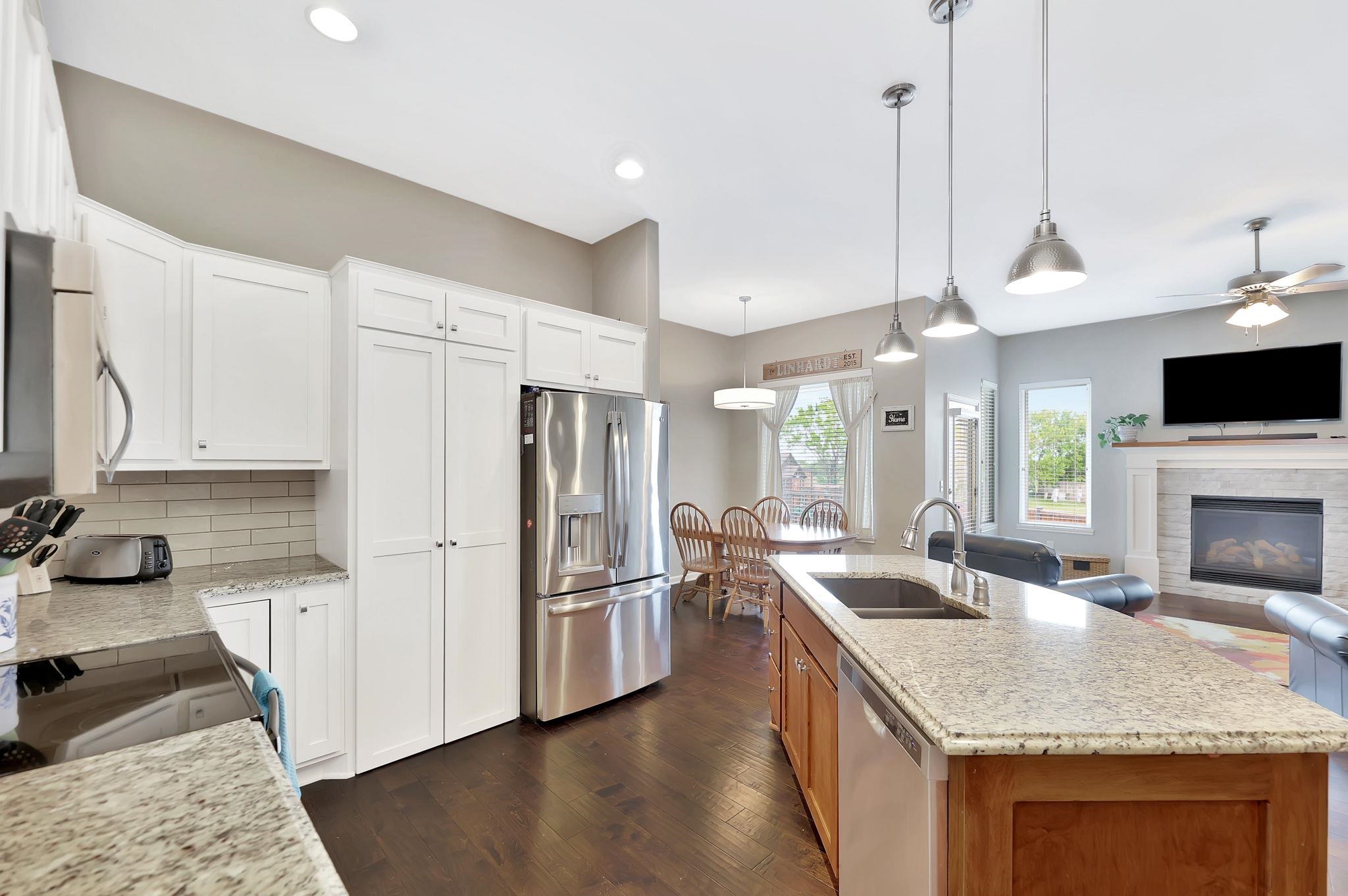 1240 N Countrywalk Ct, Rose Hill, Kansas image 5