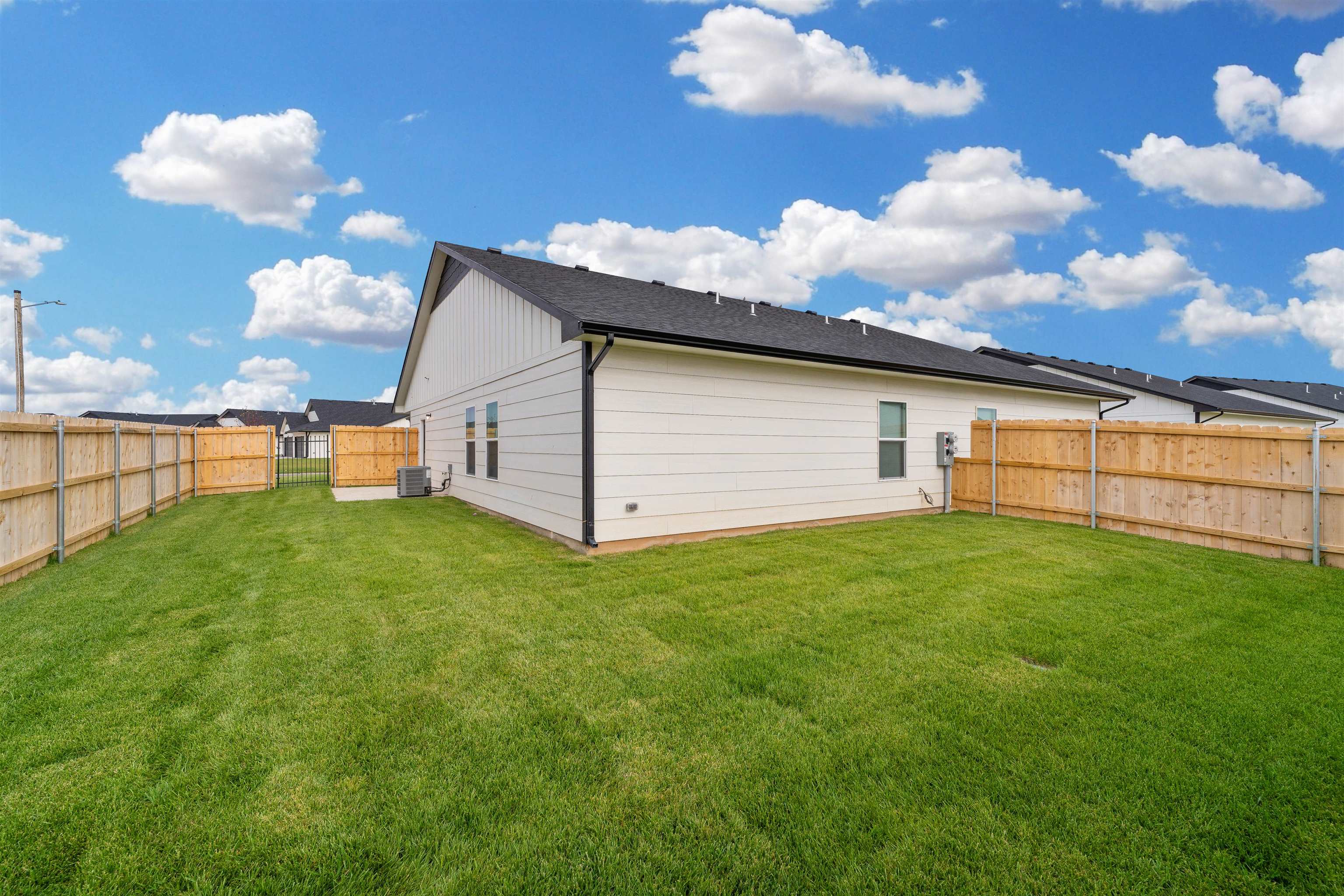 3631 W 45th St S, Wichita, Kansas image 27