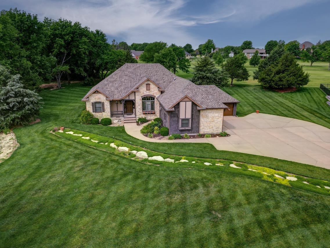 3021 Yaeger Drive, Winfield, Kansas image 1